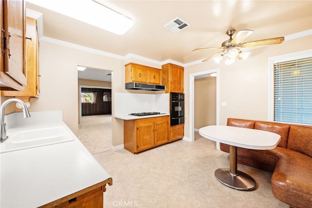 6051 Santa Barbara Avenue