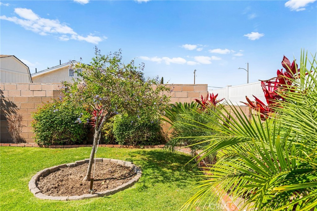 6051 Santa Barbara Avenue