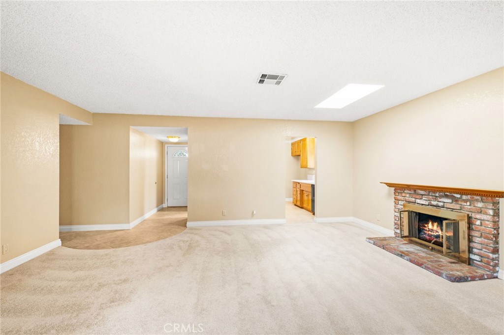 6051 Santa Barbara Avenue