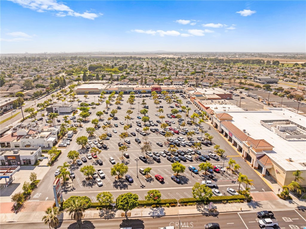 6051 Santa Barbara Avenue