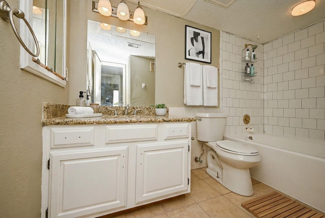 2826 S Bartell Drive # 37