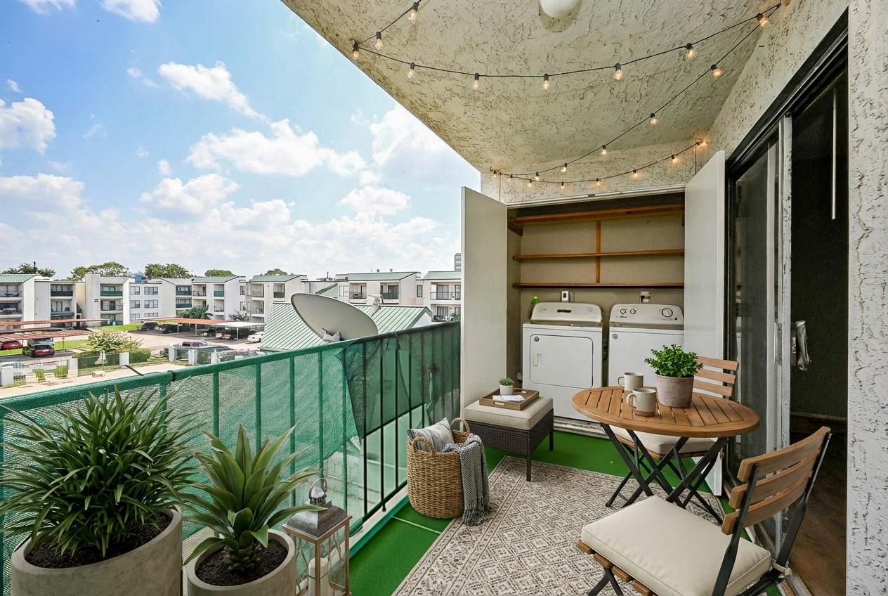 2826 S Bartell Drive # 37