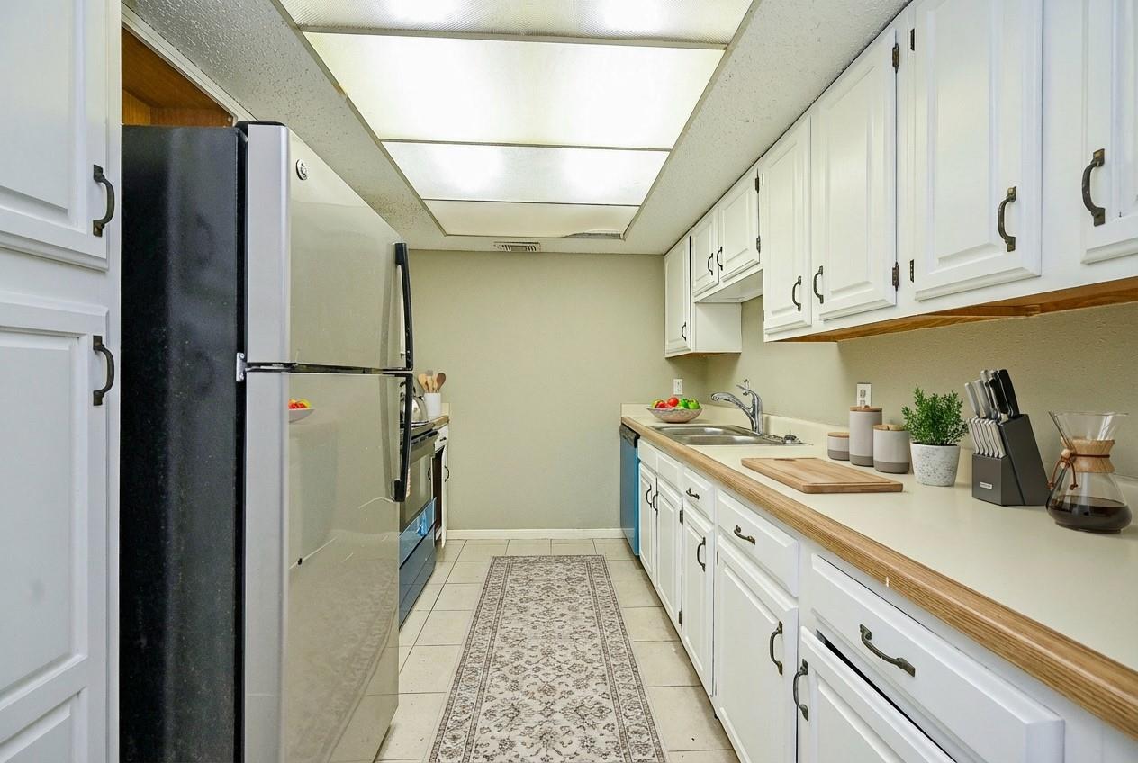 2826 S Bartell Drive # 37