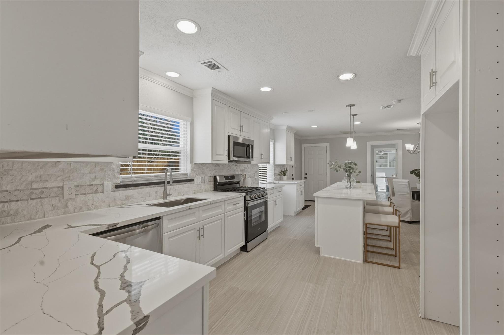 9323 Braes Bayou Drive