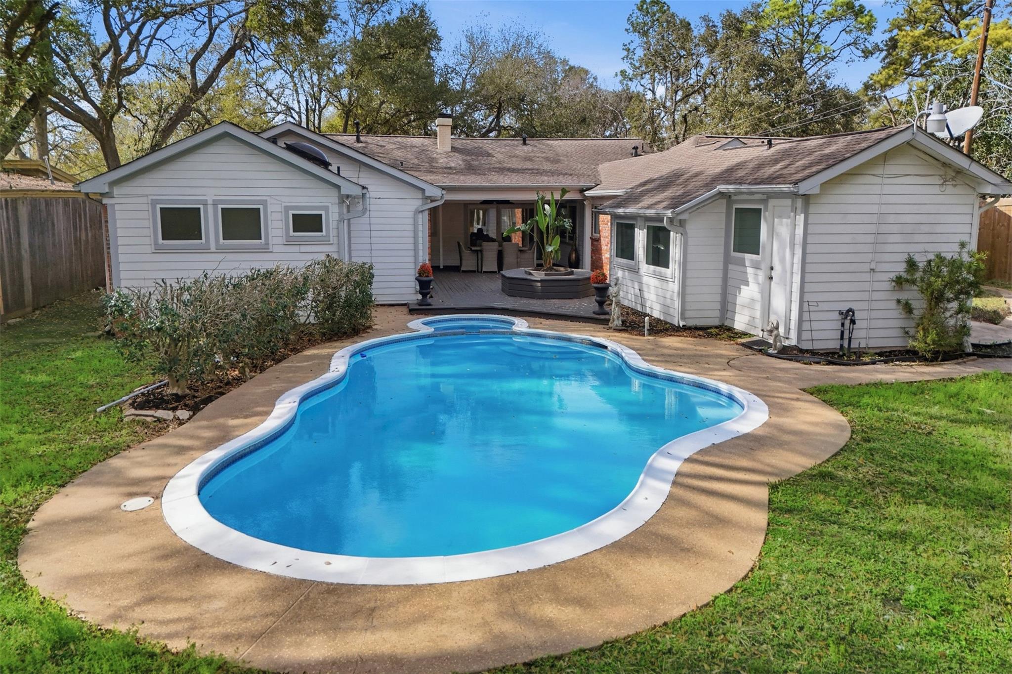 9323 Braes Bayou Drive