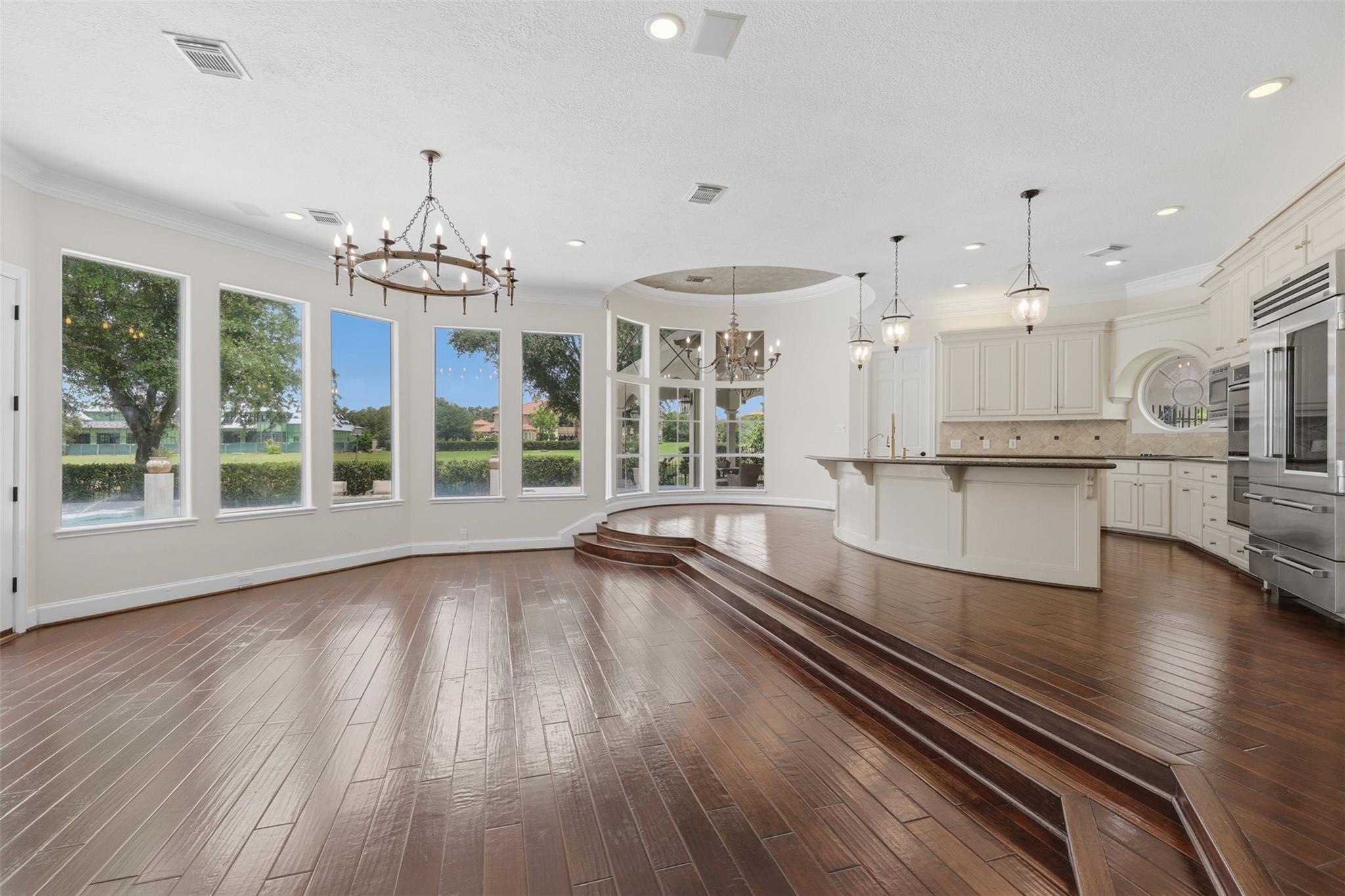3315 Riviera Drive