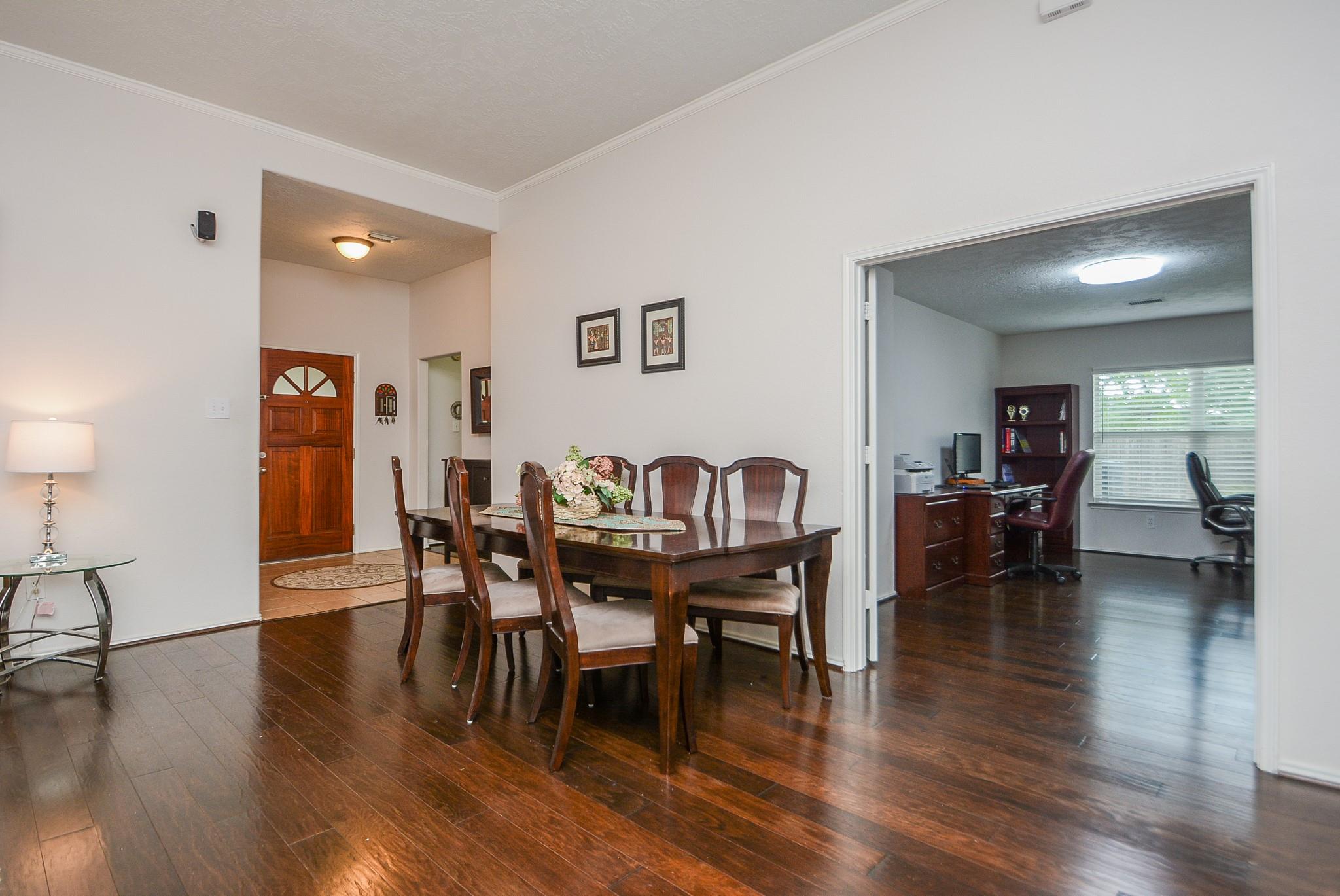 1907 Coverlea Court