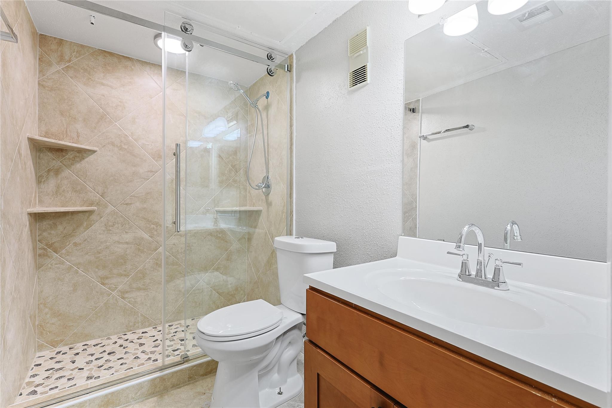 12955 Woodforest Boulevard # 19