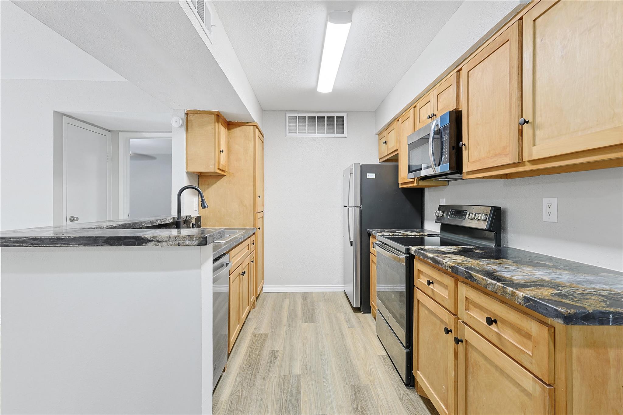 12955 Woodforest Boulevard # 19