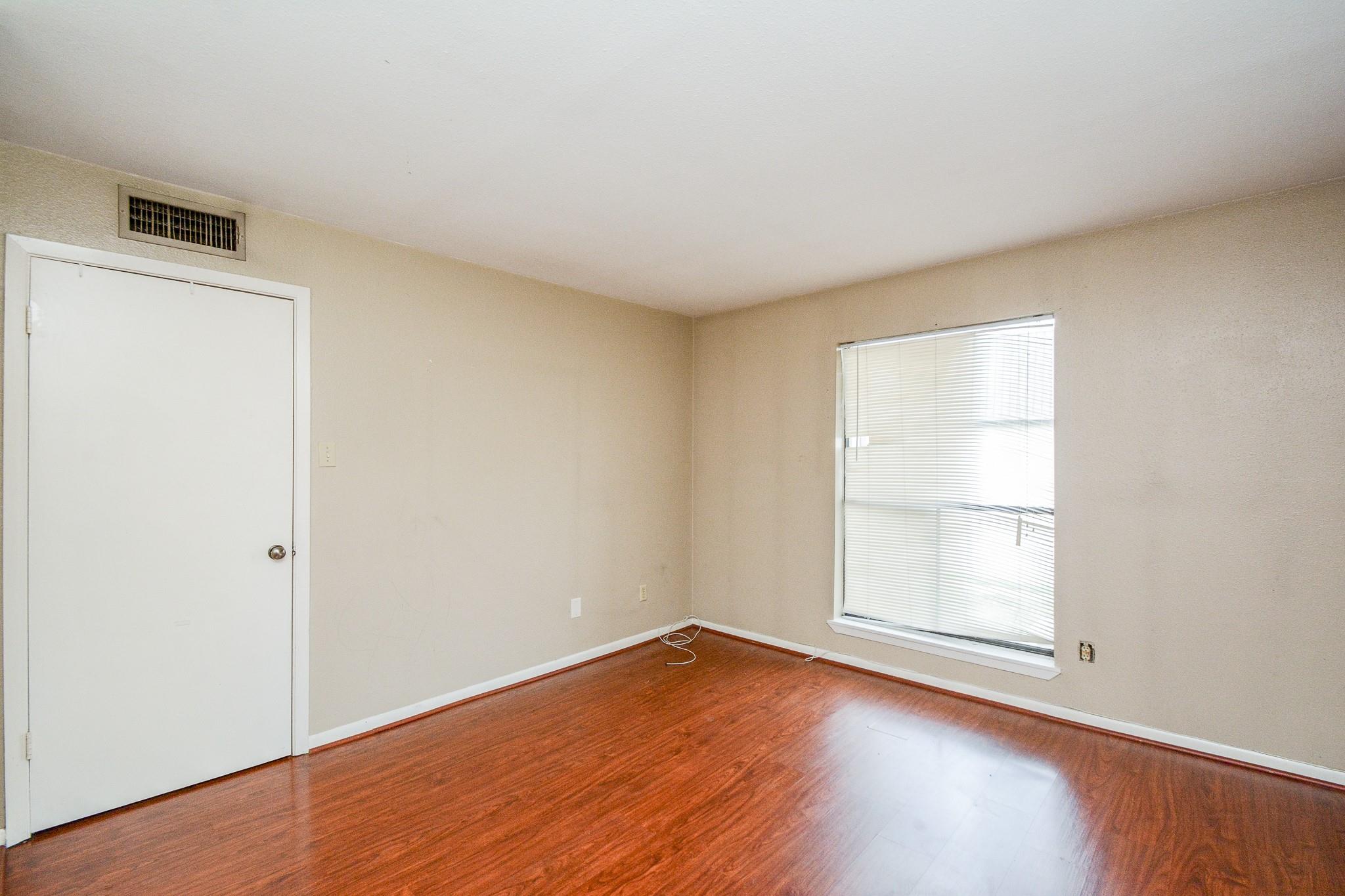 8519 Hearth Boulevard # 26