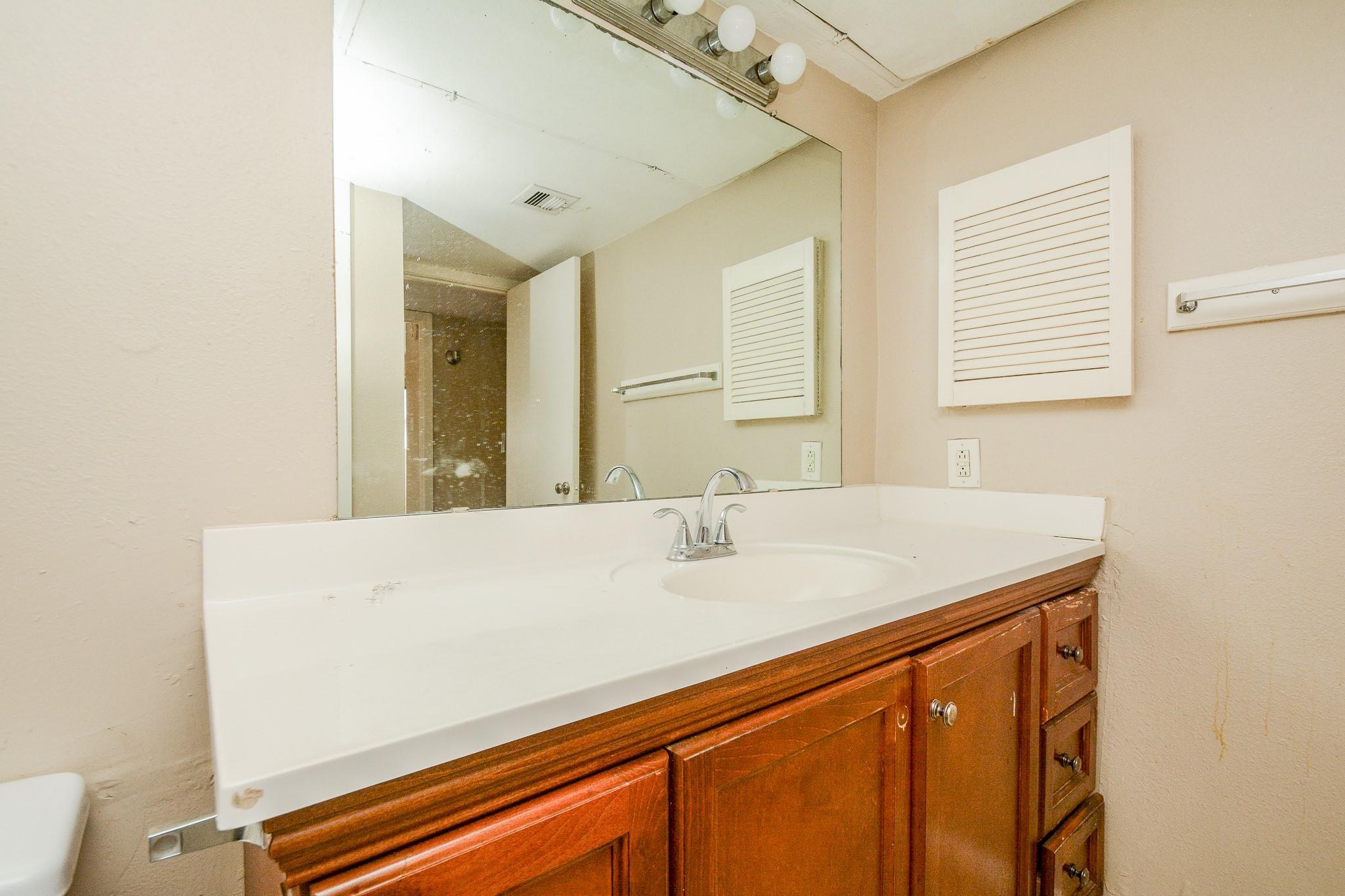 8519 Hearth Boulevard # 26