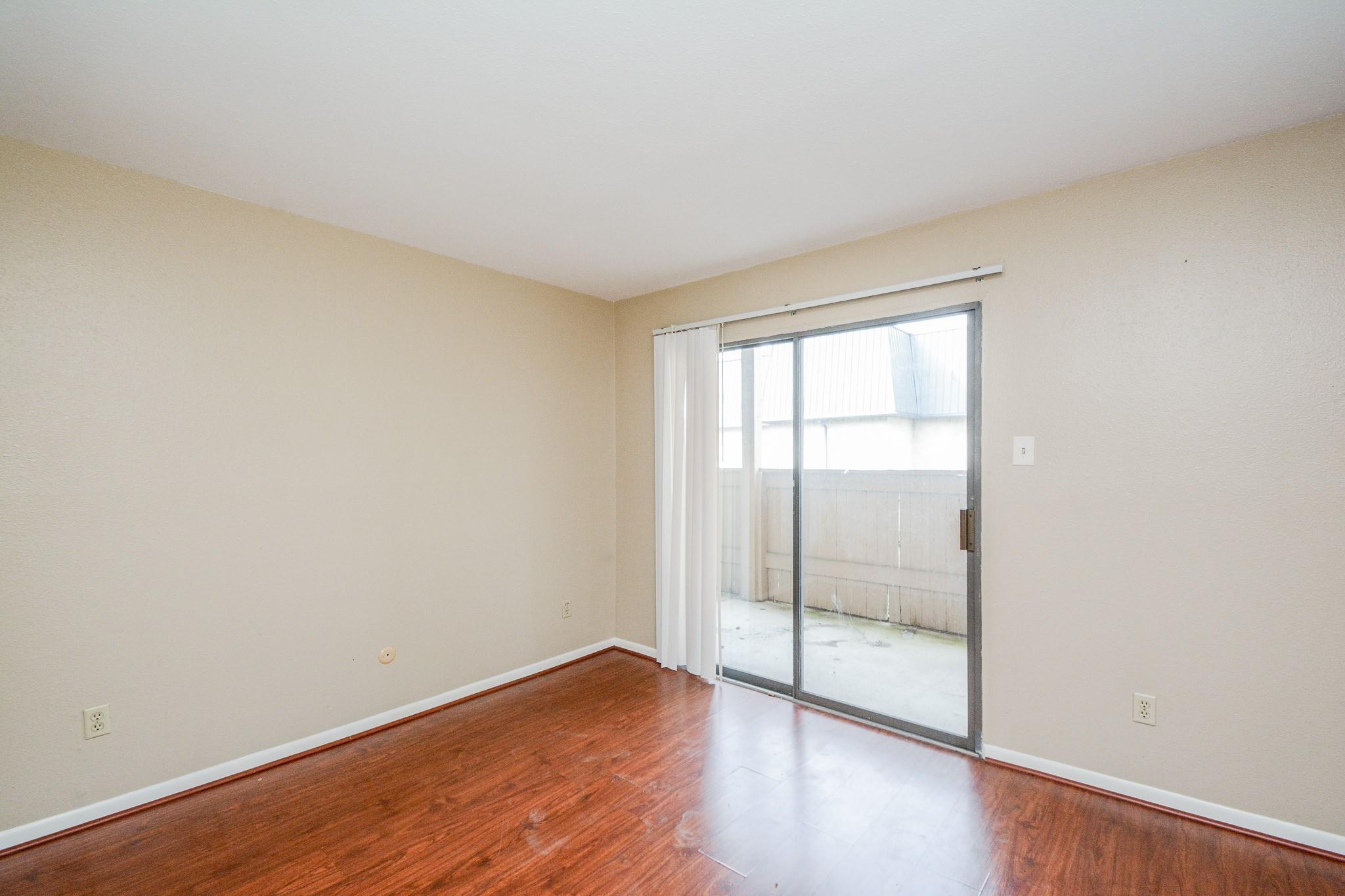 8519 Hearth Boulevard # 26