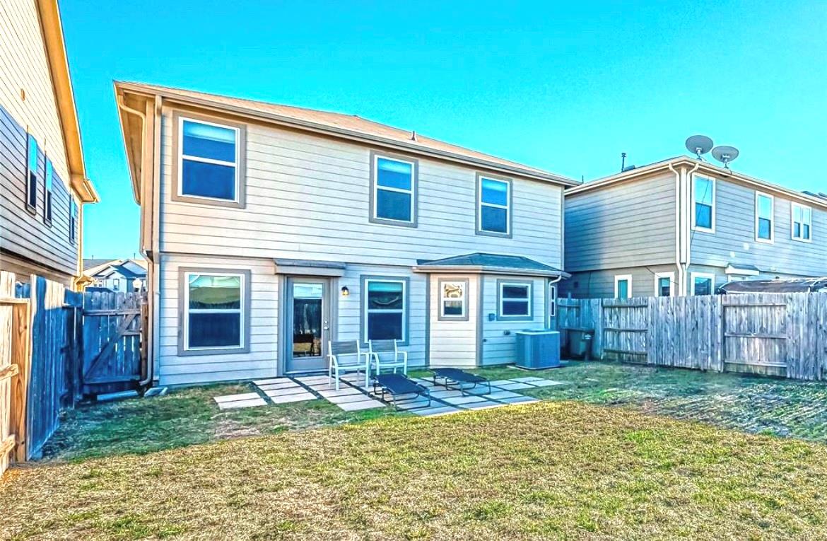 16330 Oakside Hollow Lane