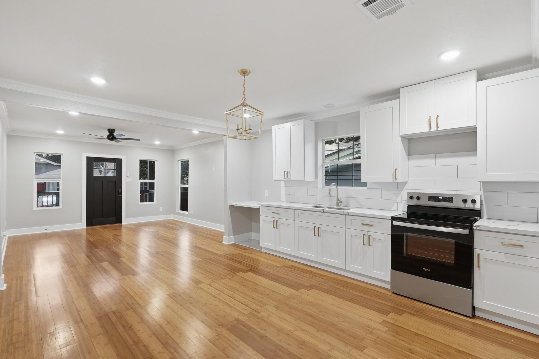 105 Opal Court