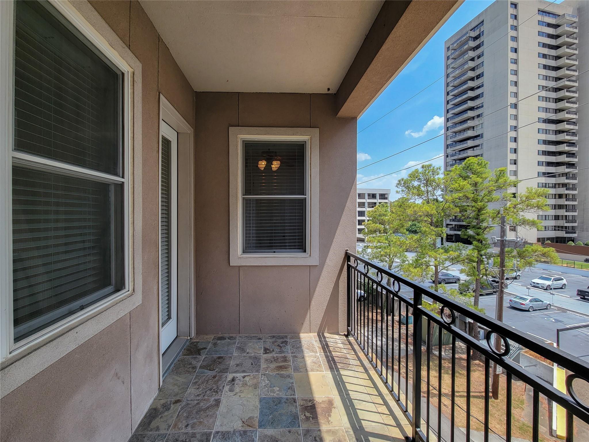 58 Briar Hollow Lane # 408