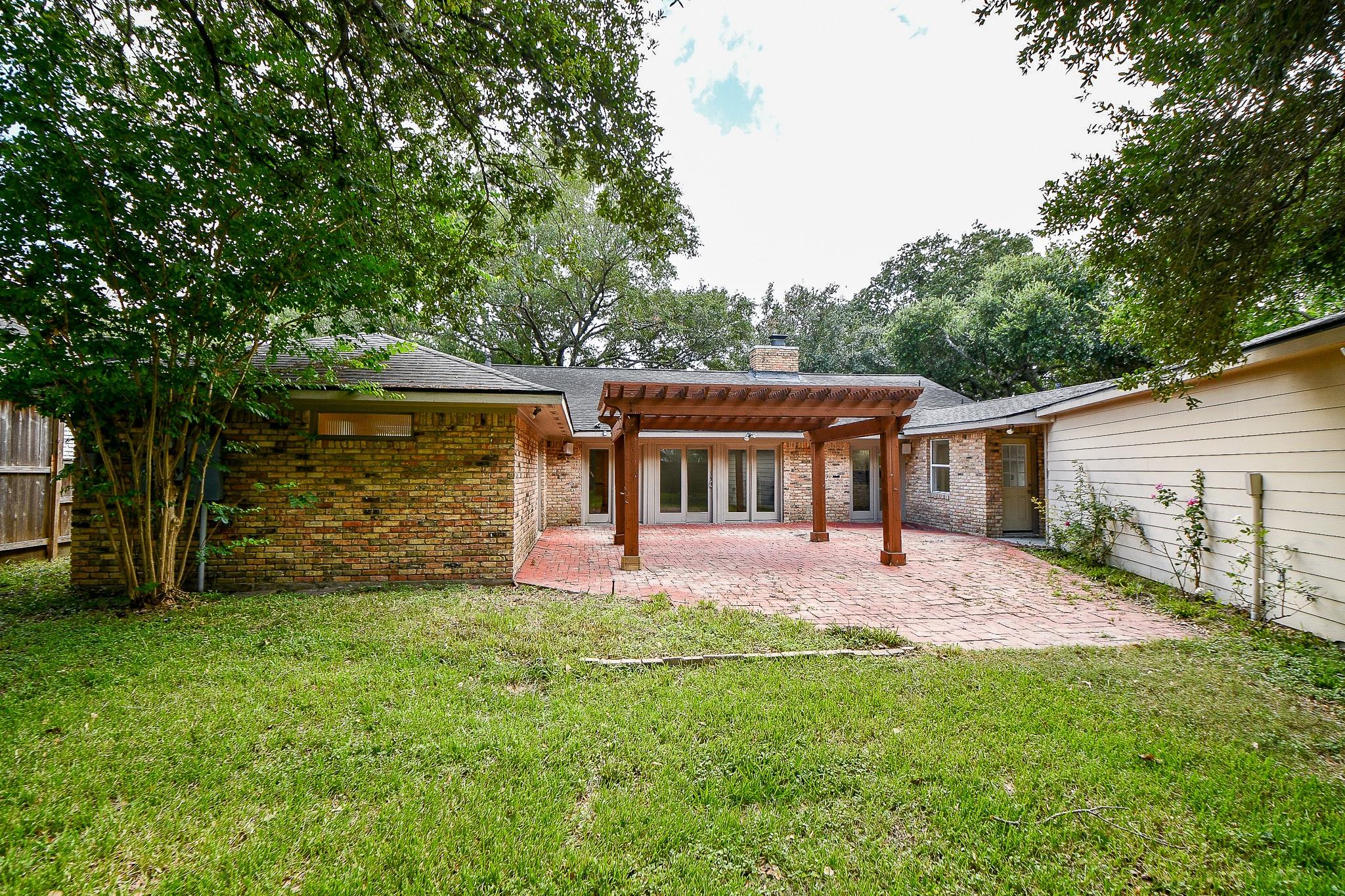 7506 Creekwood Drive
