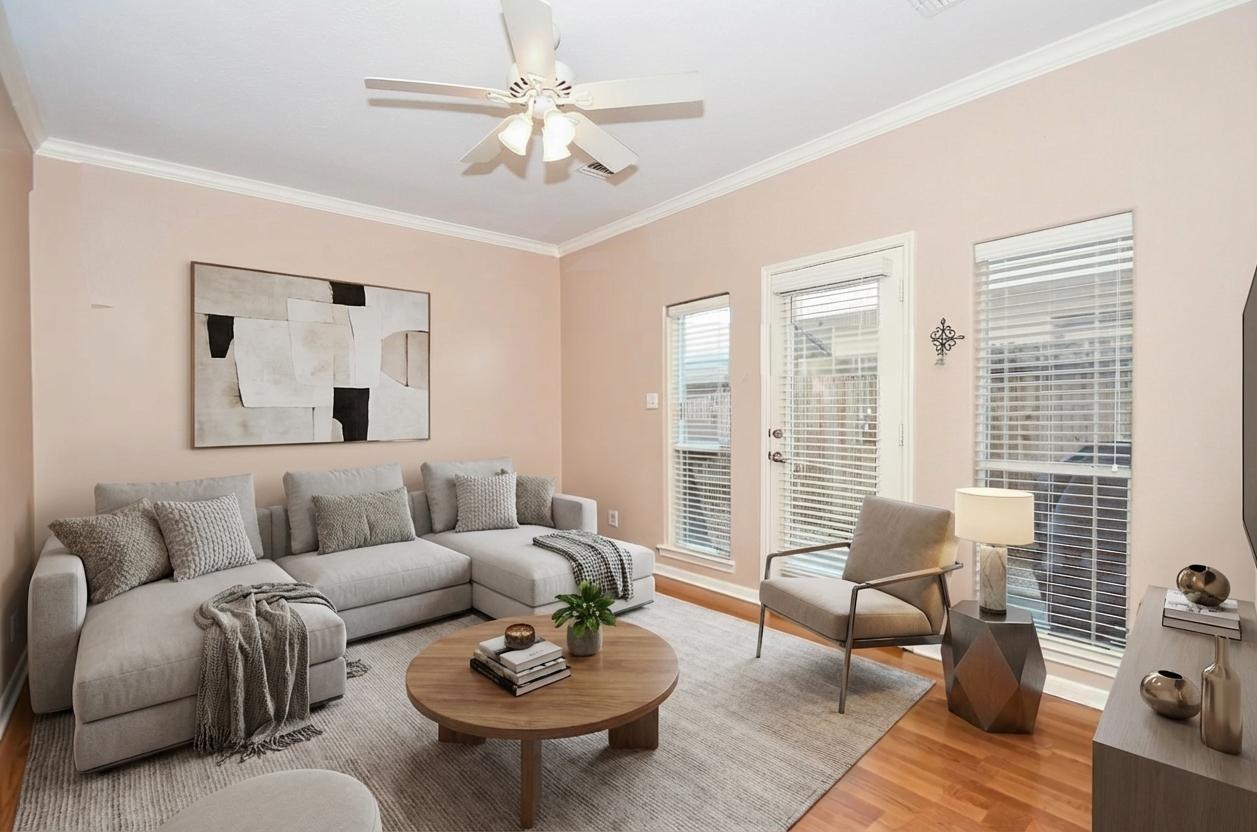 2135 Stacy Knoll