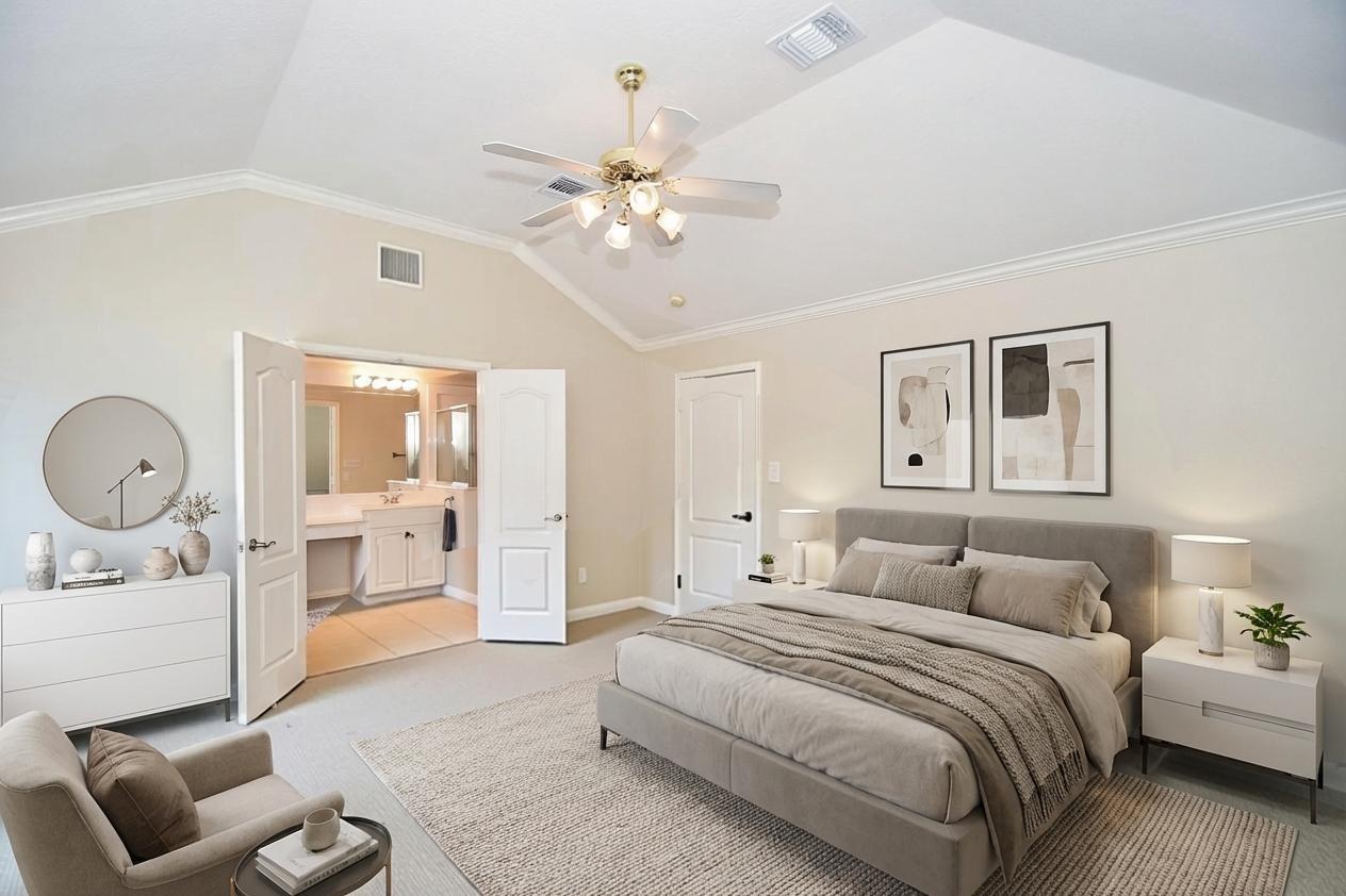 2135 Stacy Knoll