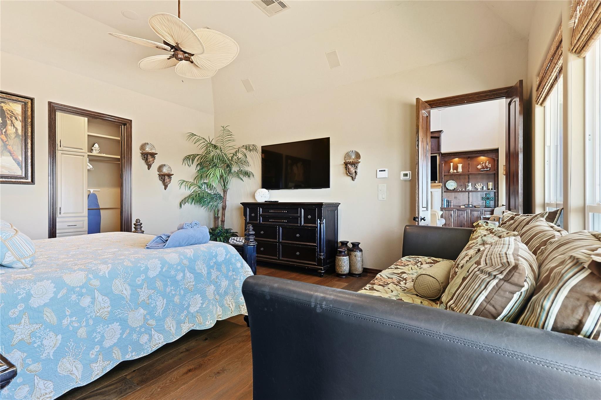 680 Villa Drive