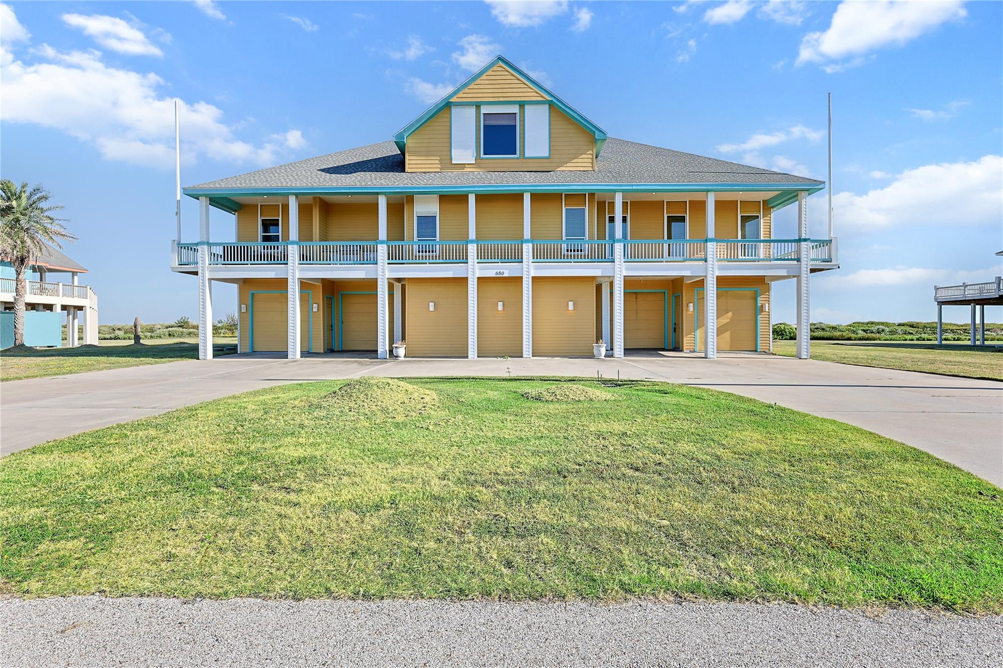 680 Villa Drive