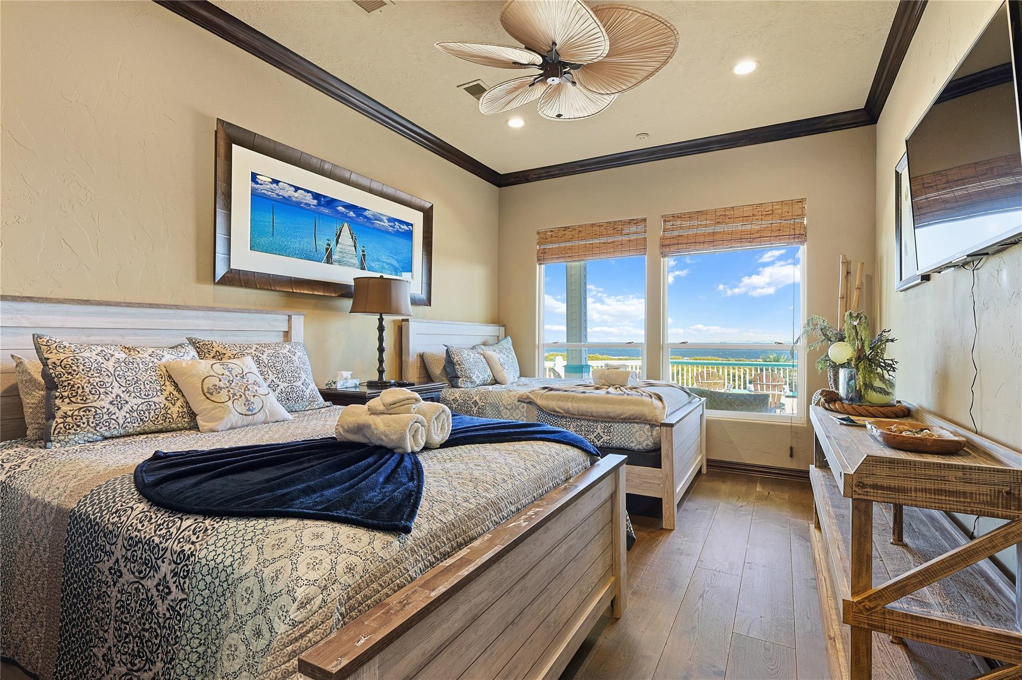 680 Villa Drive