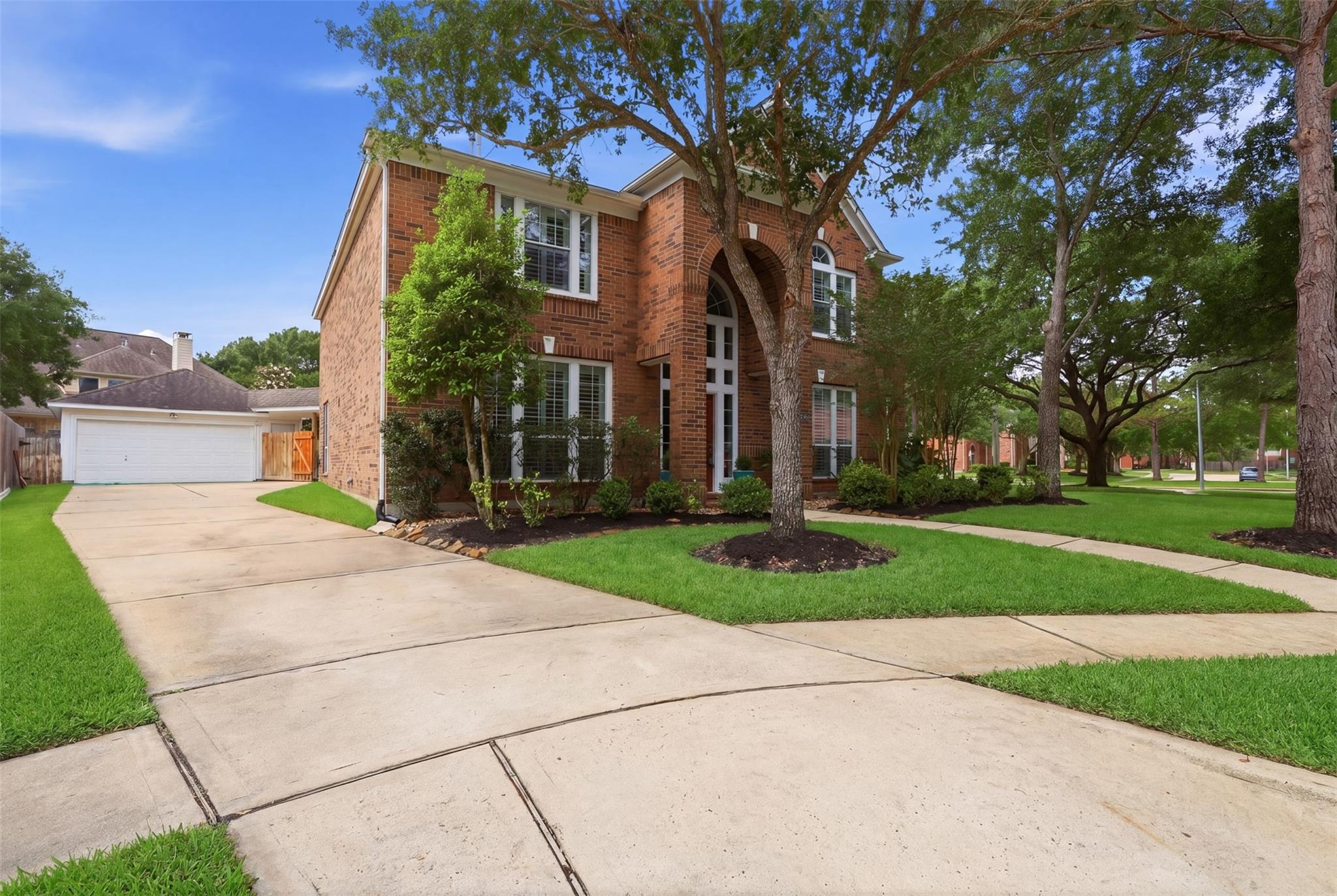 26227 Bright Dawn Court