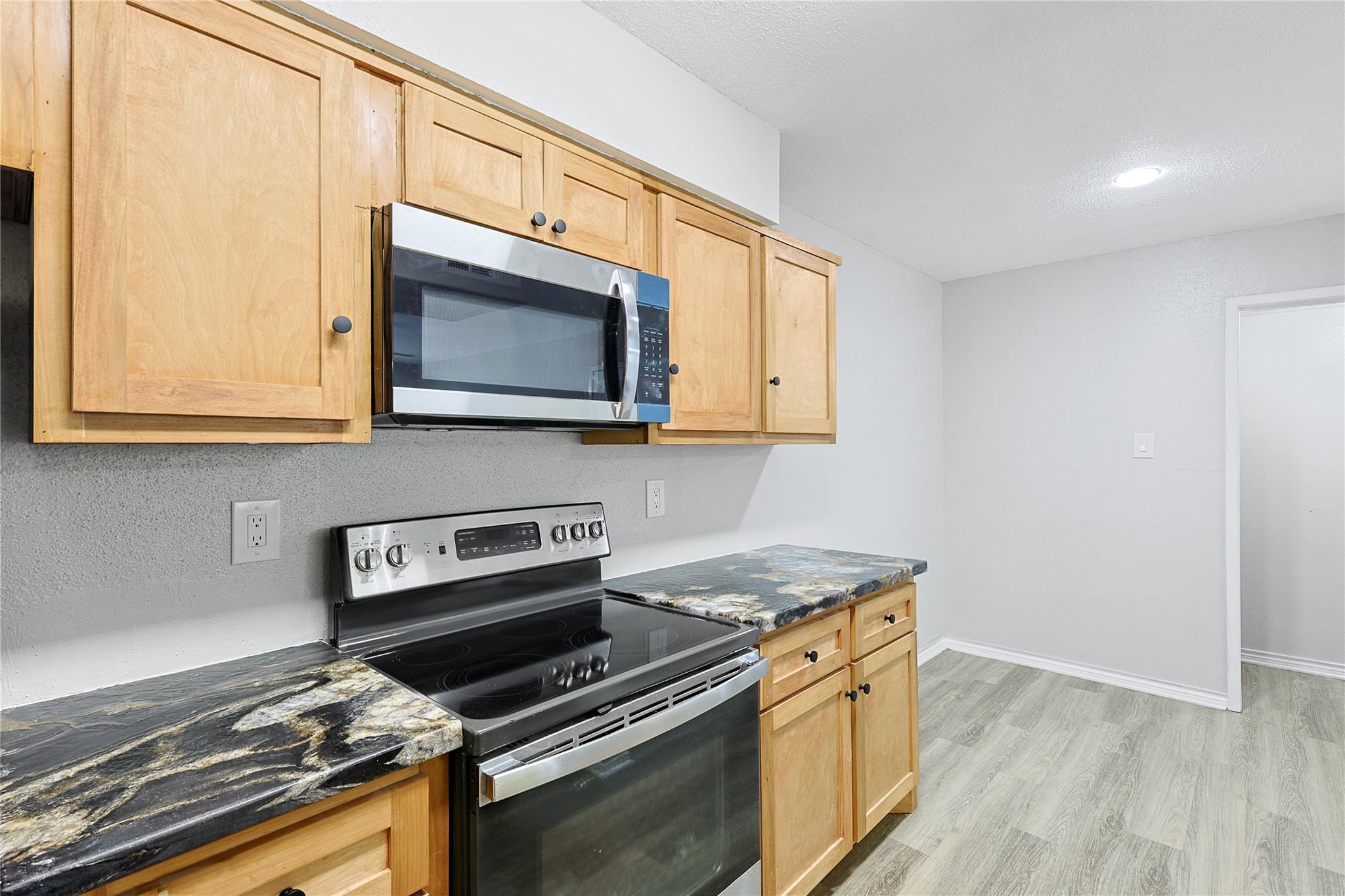 12955 Woodforest Boulevard # 19