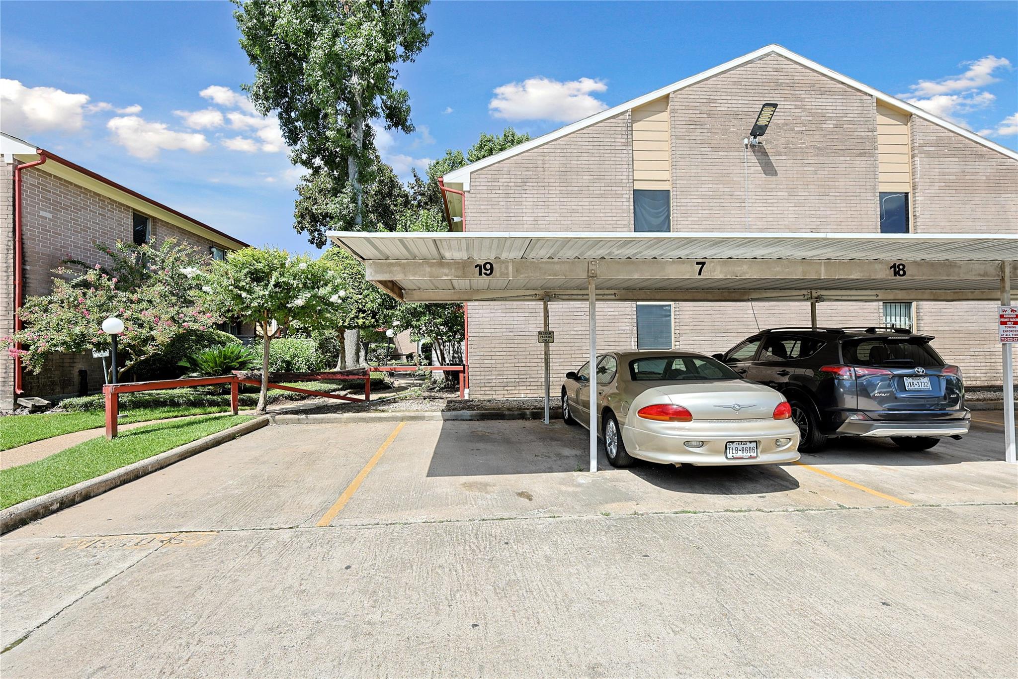 12955 Woodforest Boulevard # 19