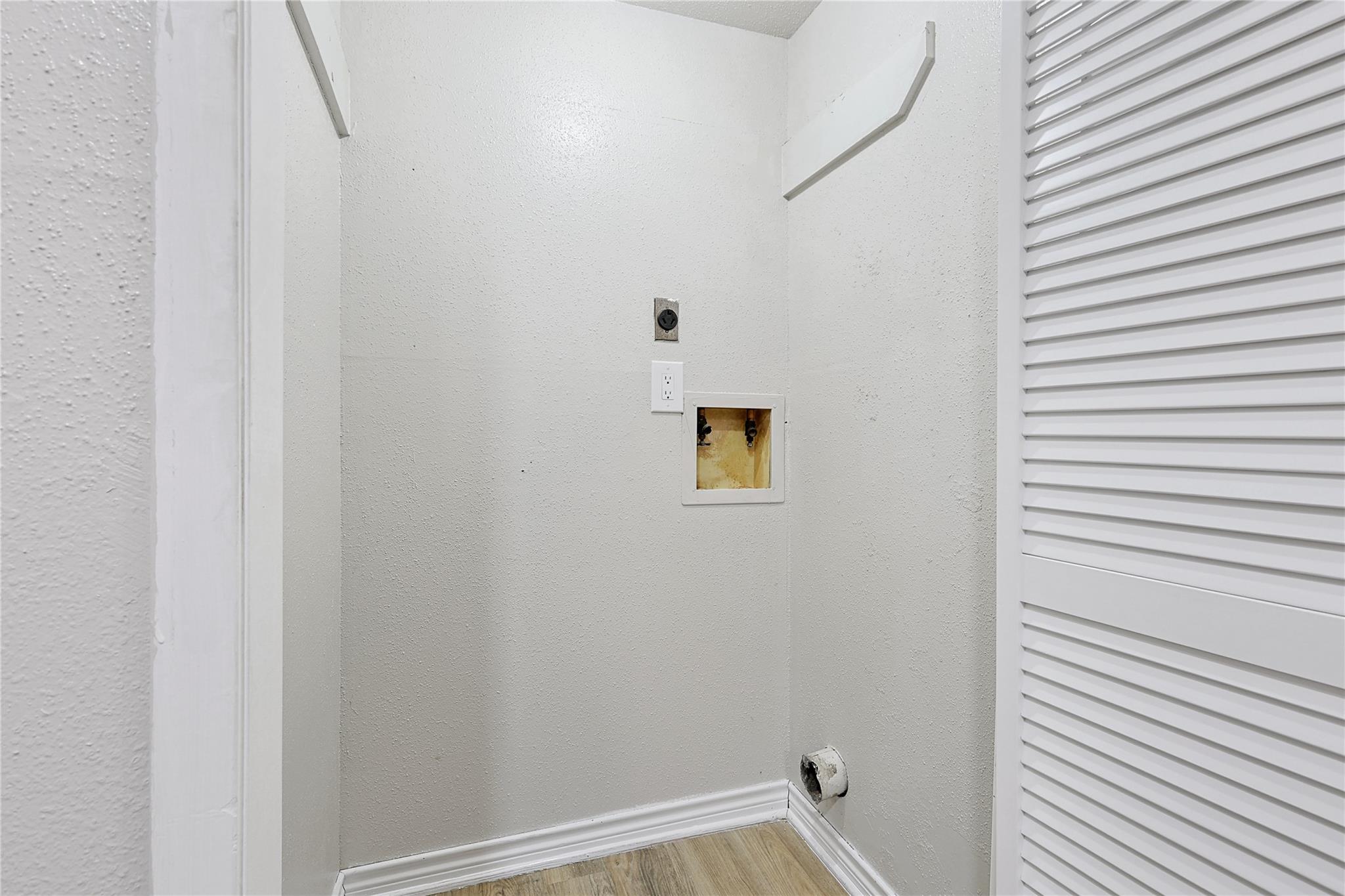 12955 Woodforest Boulevard # 19