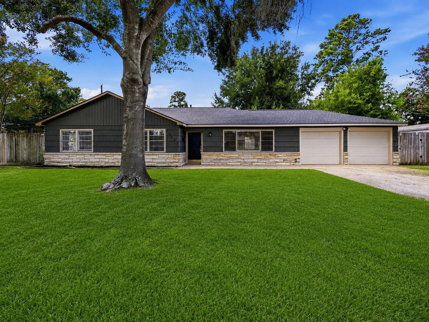10033 Whiteside Lane