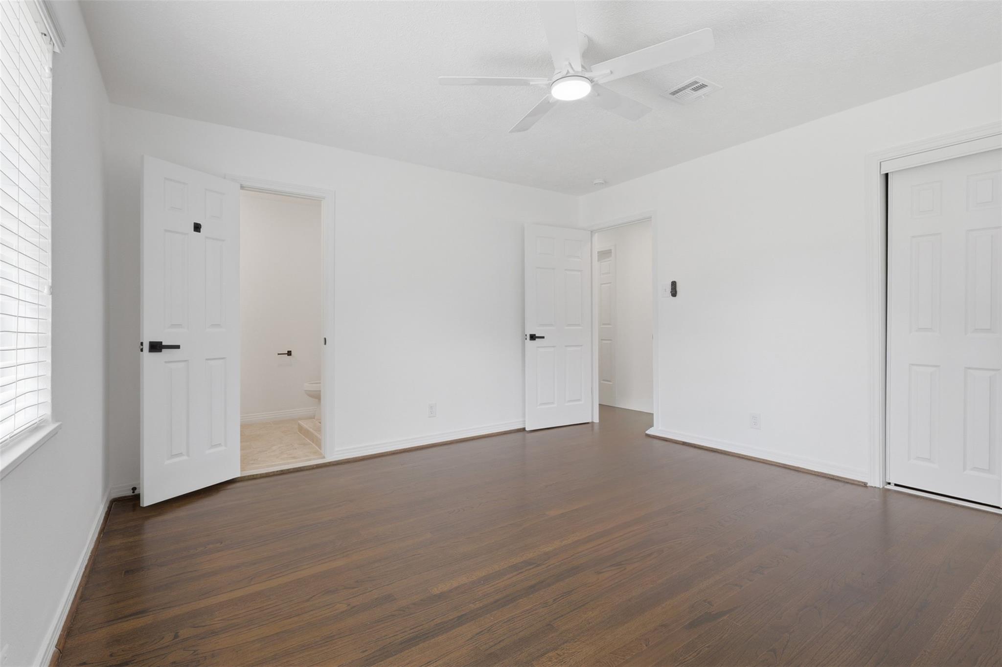 10033 Whiteside Lane