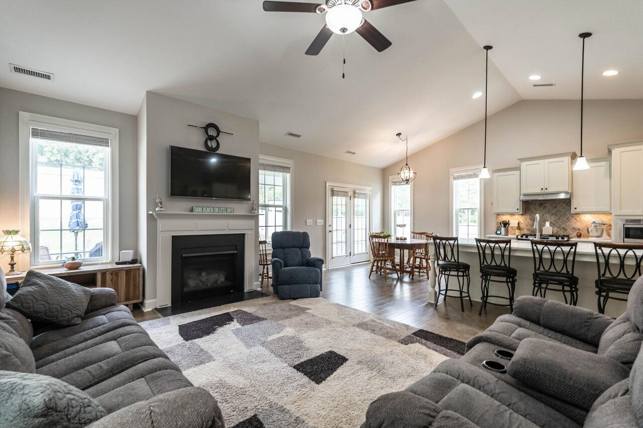 395 Apalachia Lake Drive