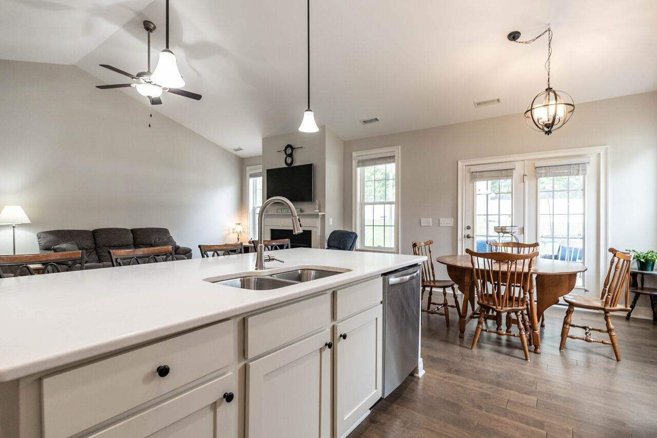 395 Apalachia Lake Drive