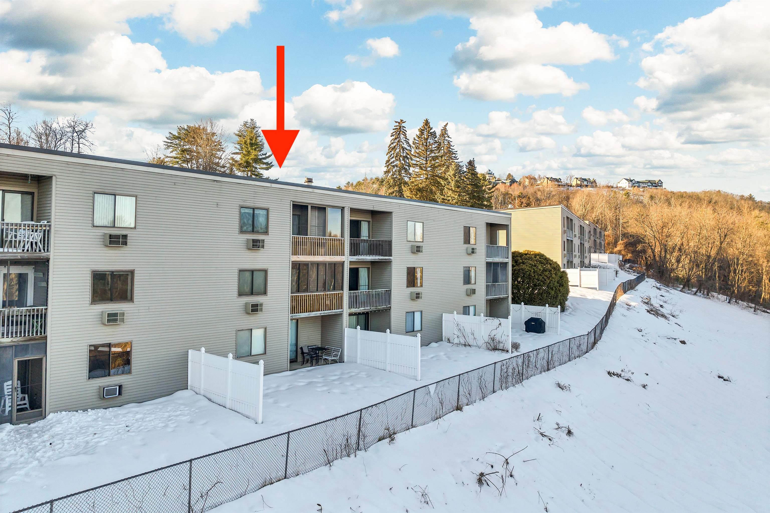 75 Treetop Circle Unit: 33