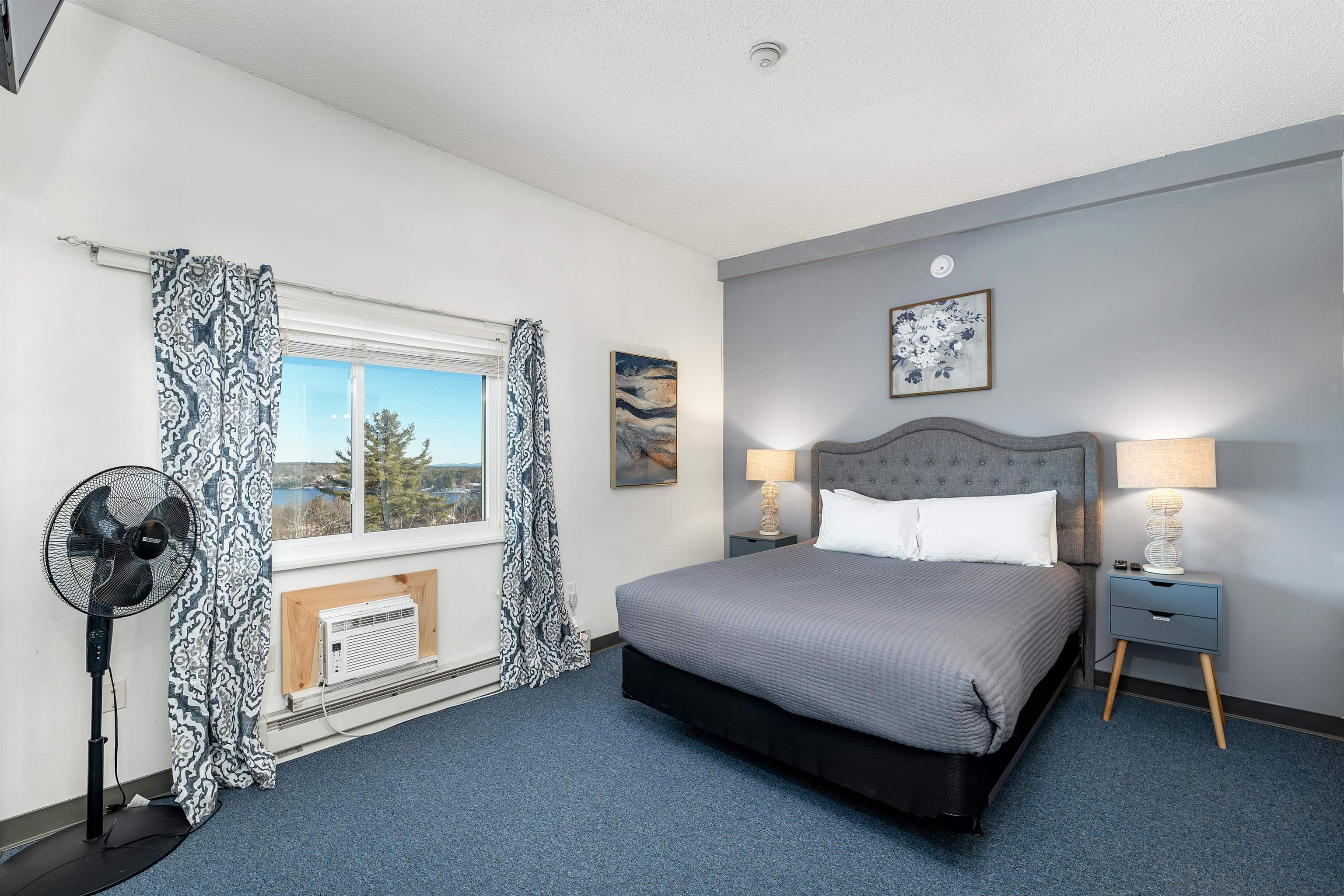 75 Treetop Circle Unit: 33