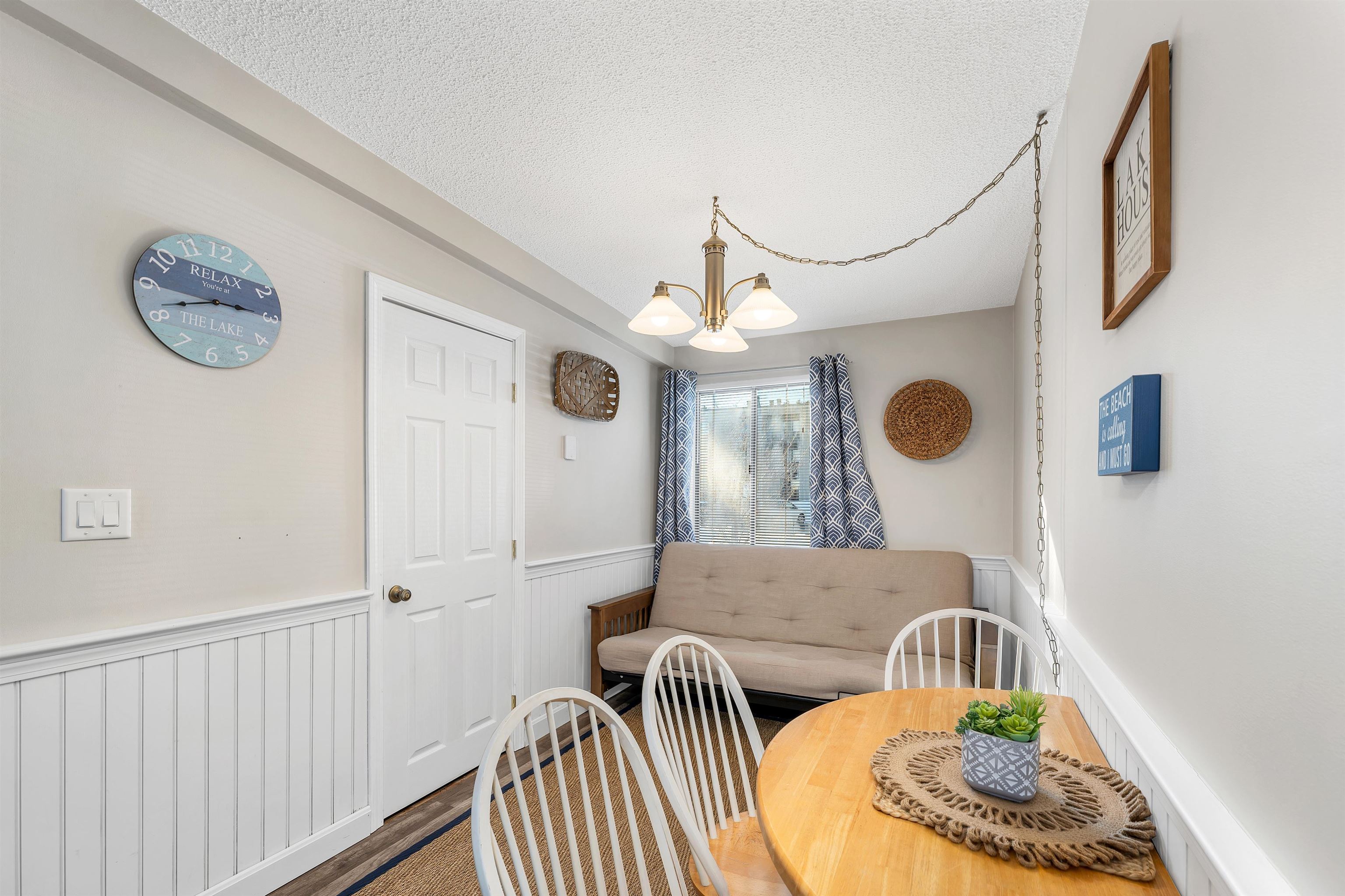 75 Treetop Circle Unit: 33