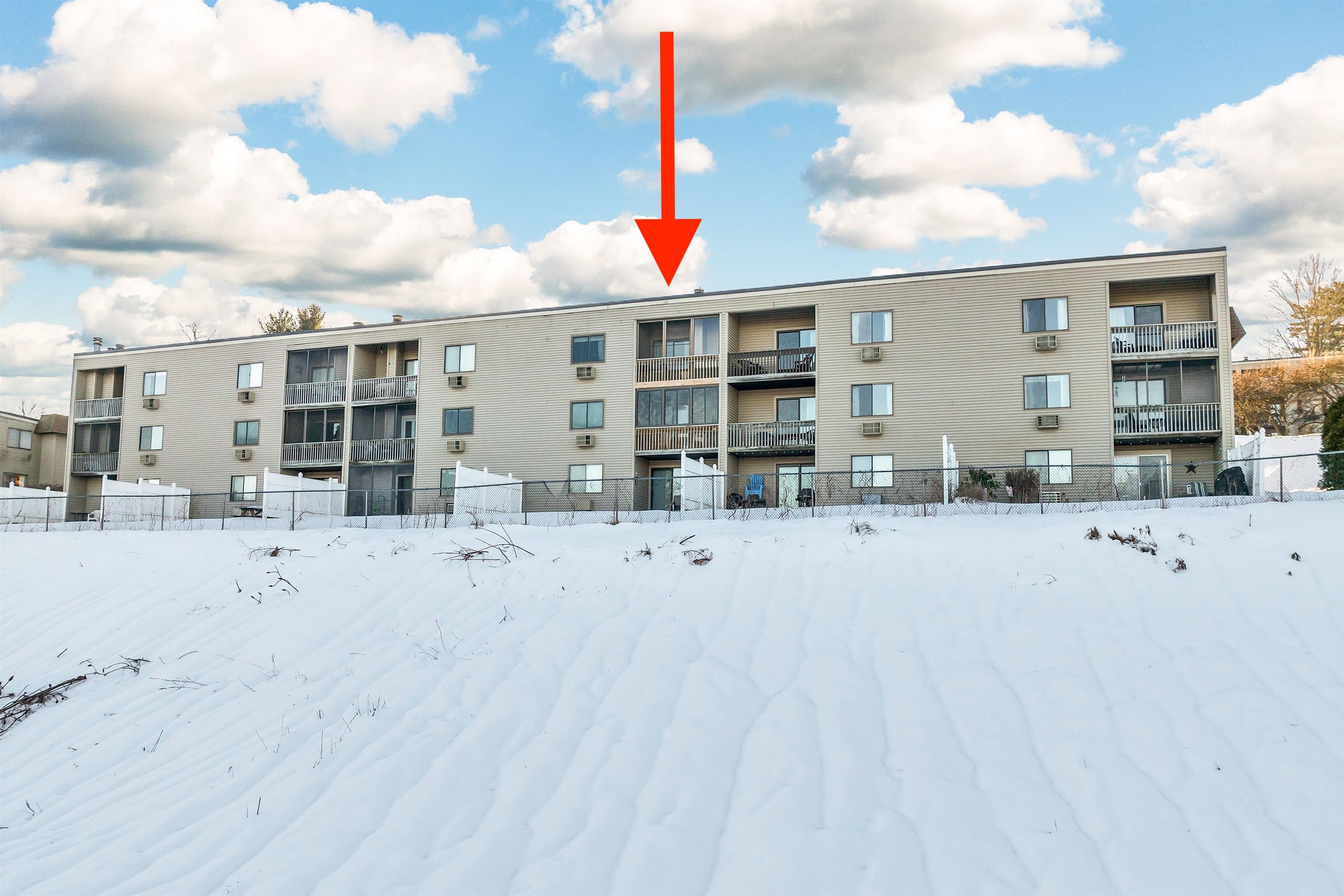 75 Treetop Circle Unit: 33