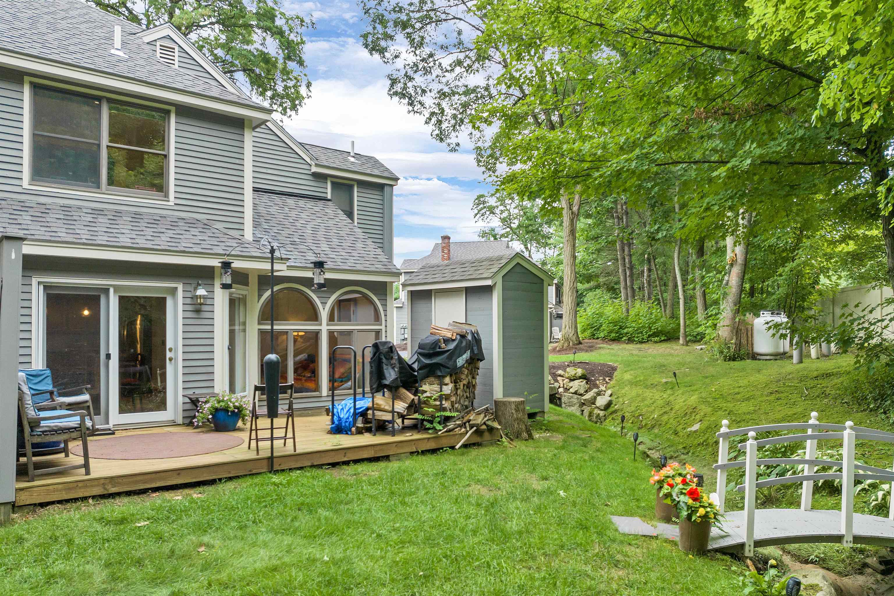 22 Nestledown Drive Unit: # A