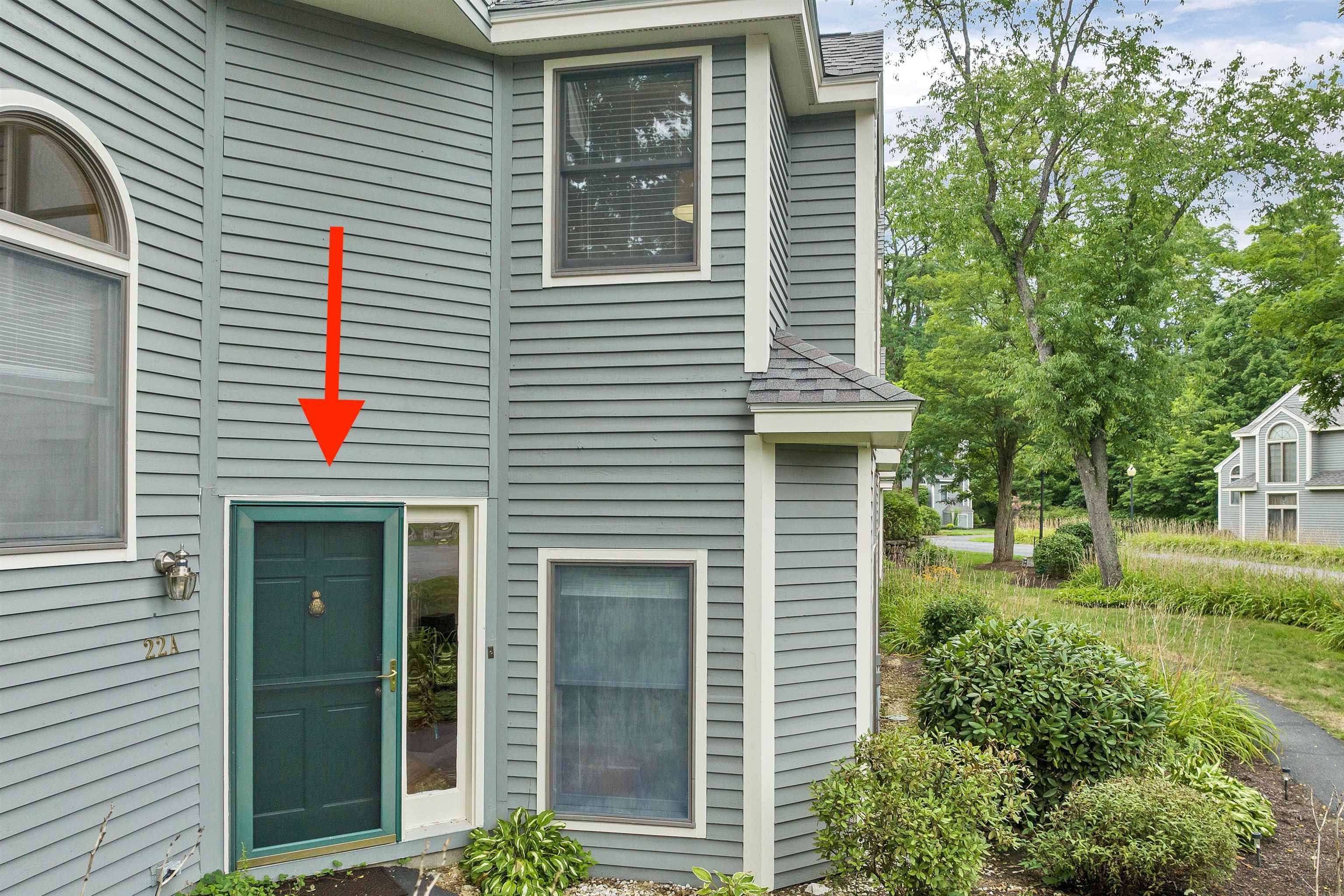 22 Nestledown Drive Unit: # A