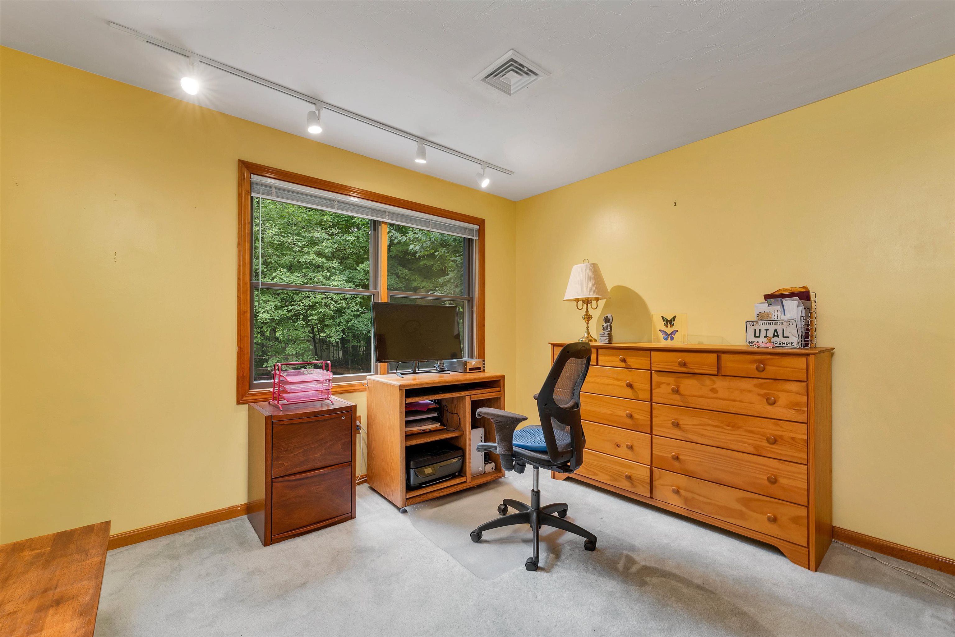 22 Nestledown Drive Unit: # A