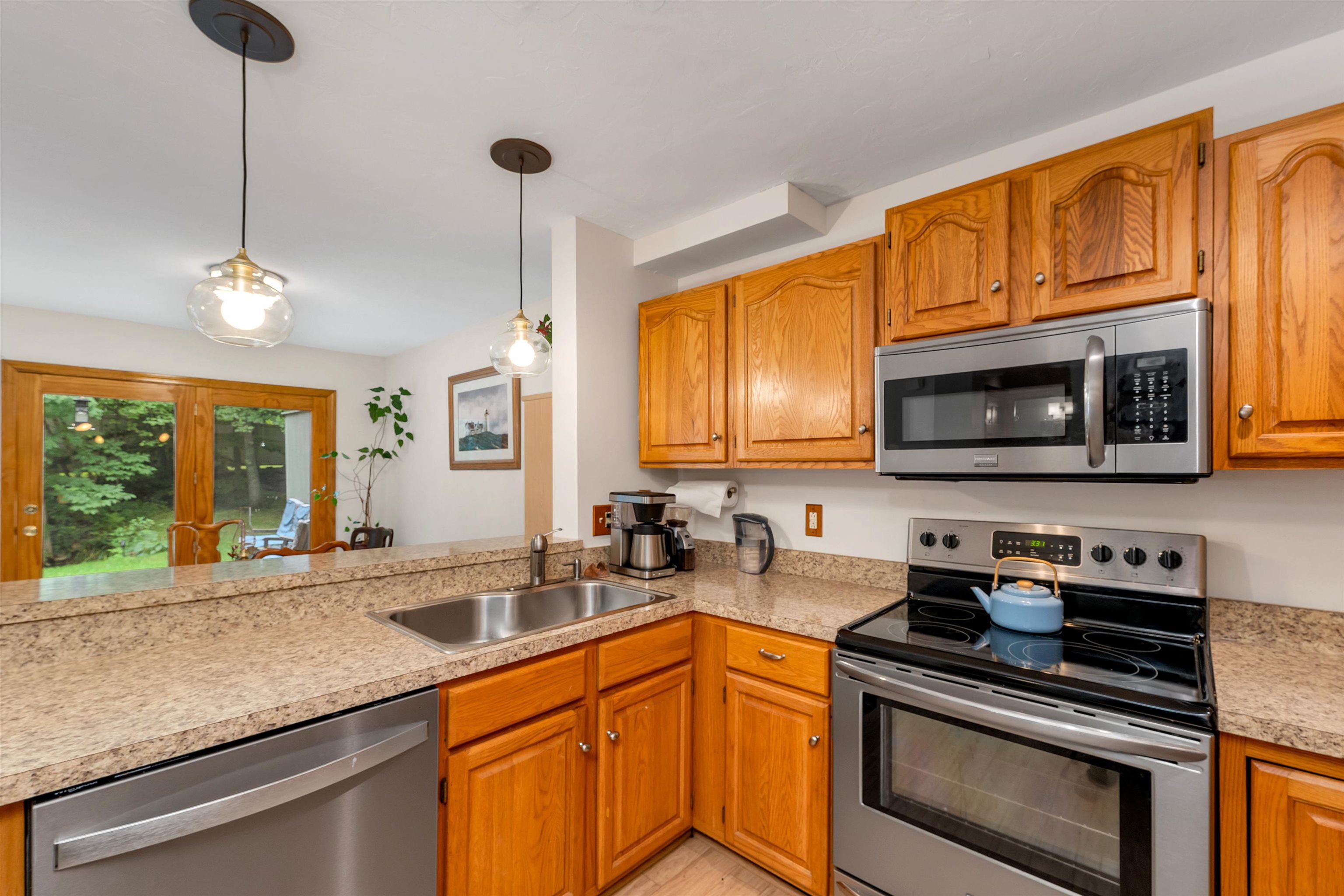 22 Nestledown Drive Unit: # A