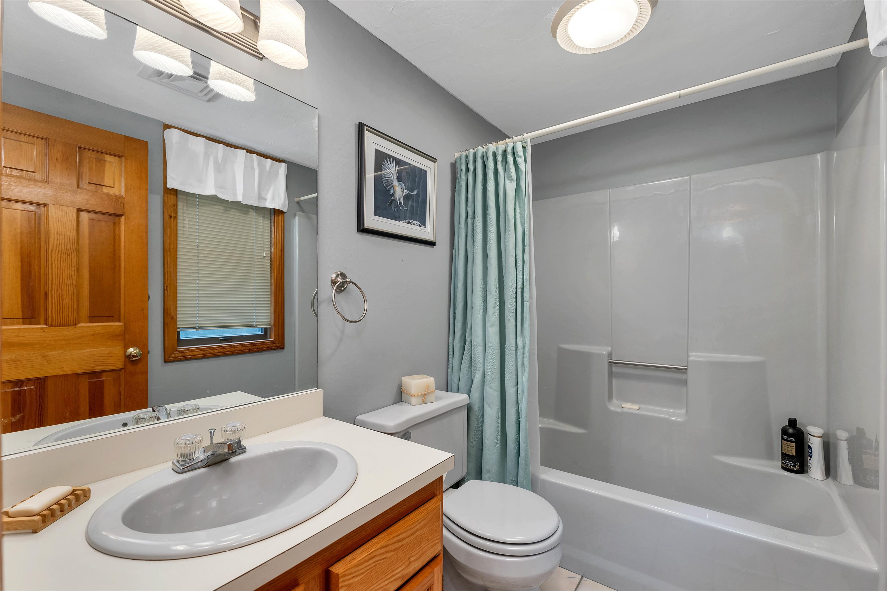 22 Nestledown Drive Unit: # A