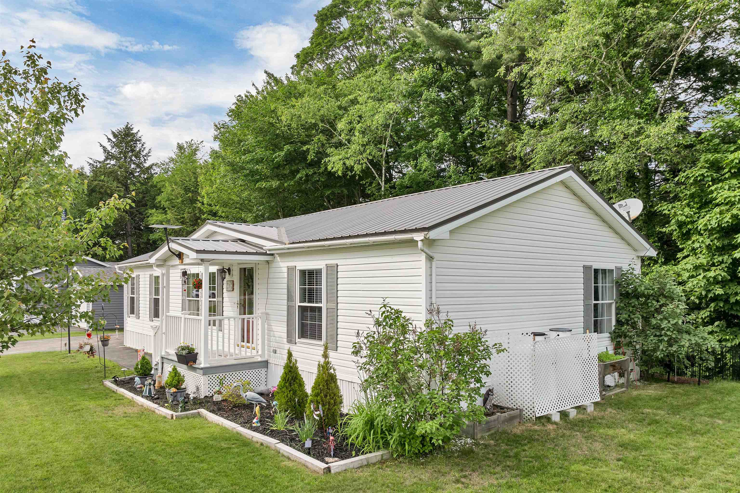 638 Benton Drive
