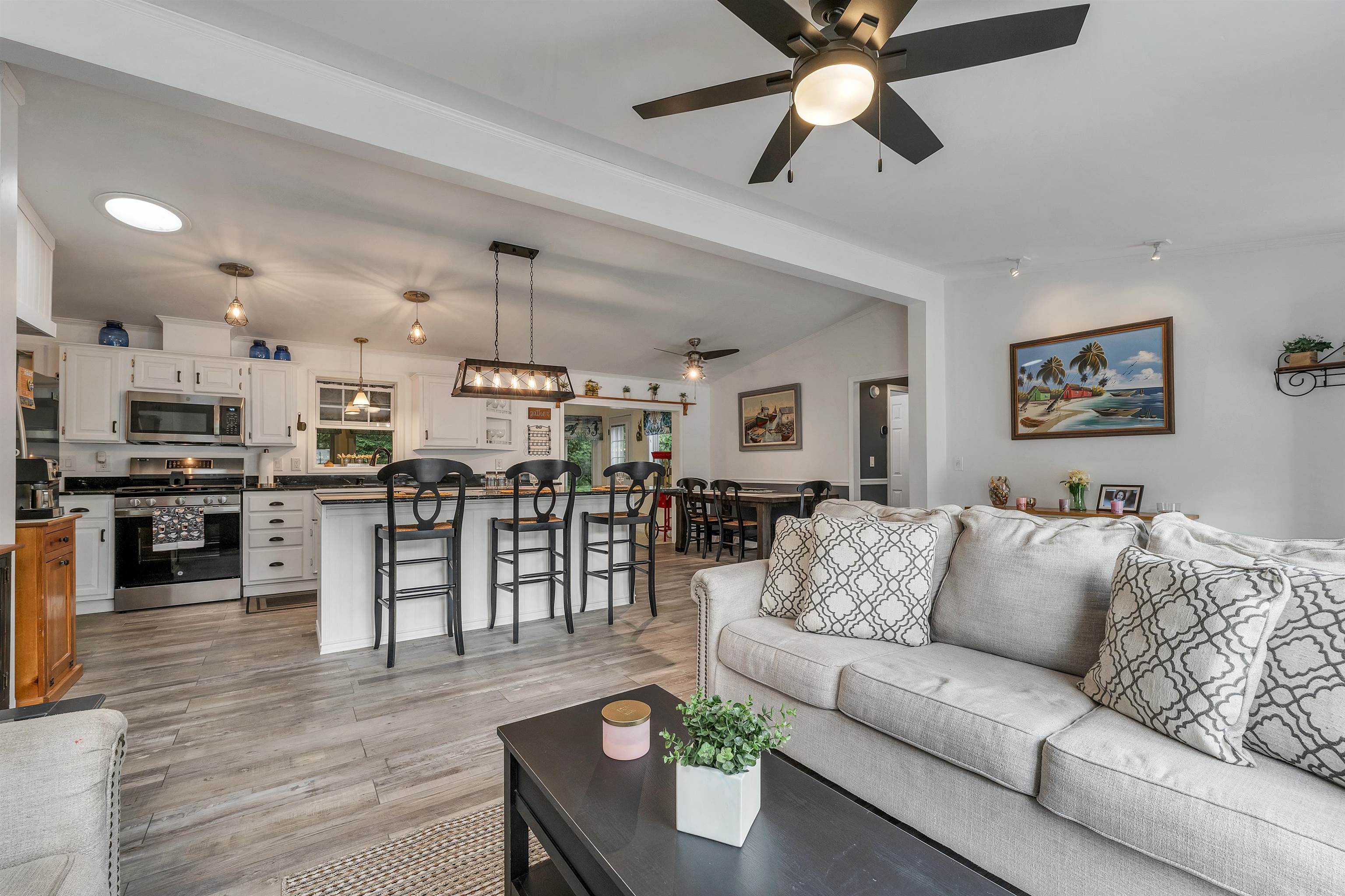 638 Benton Drive