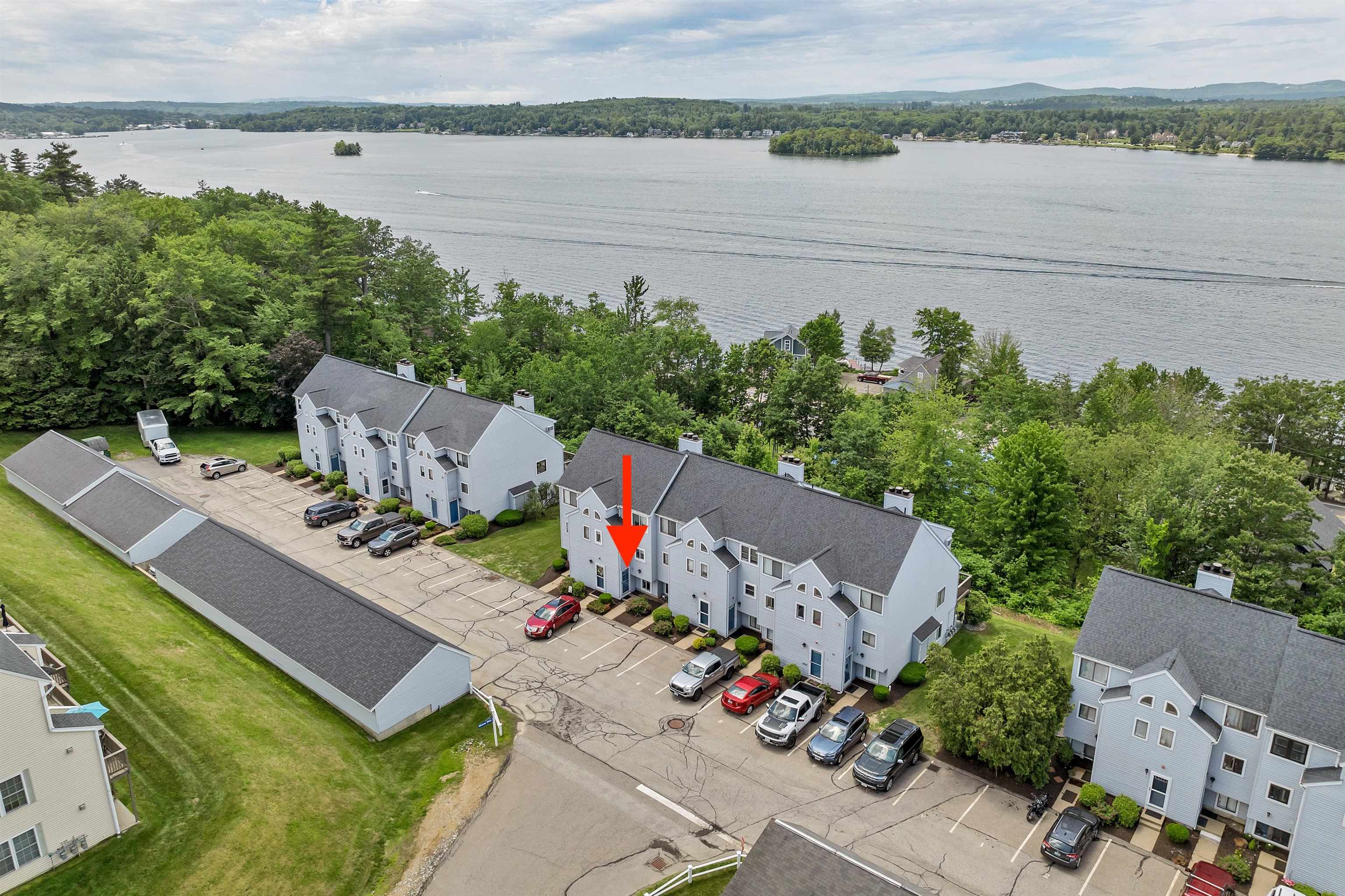 53 Evergreens Drive Unit: 3