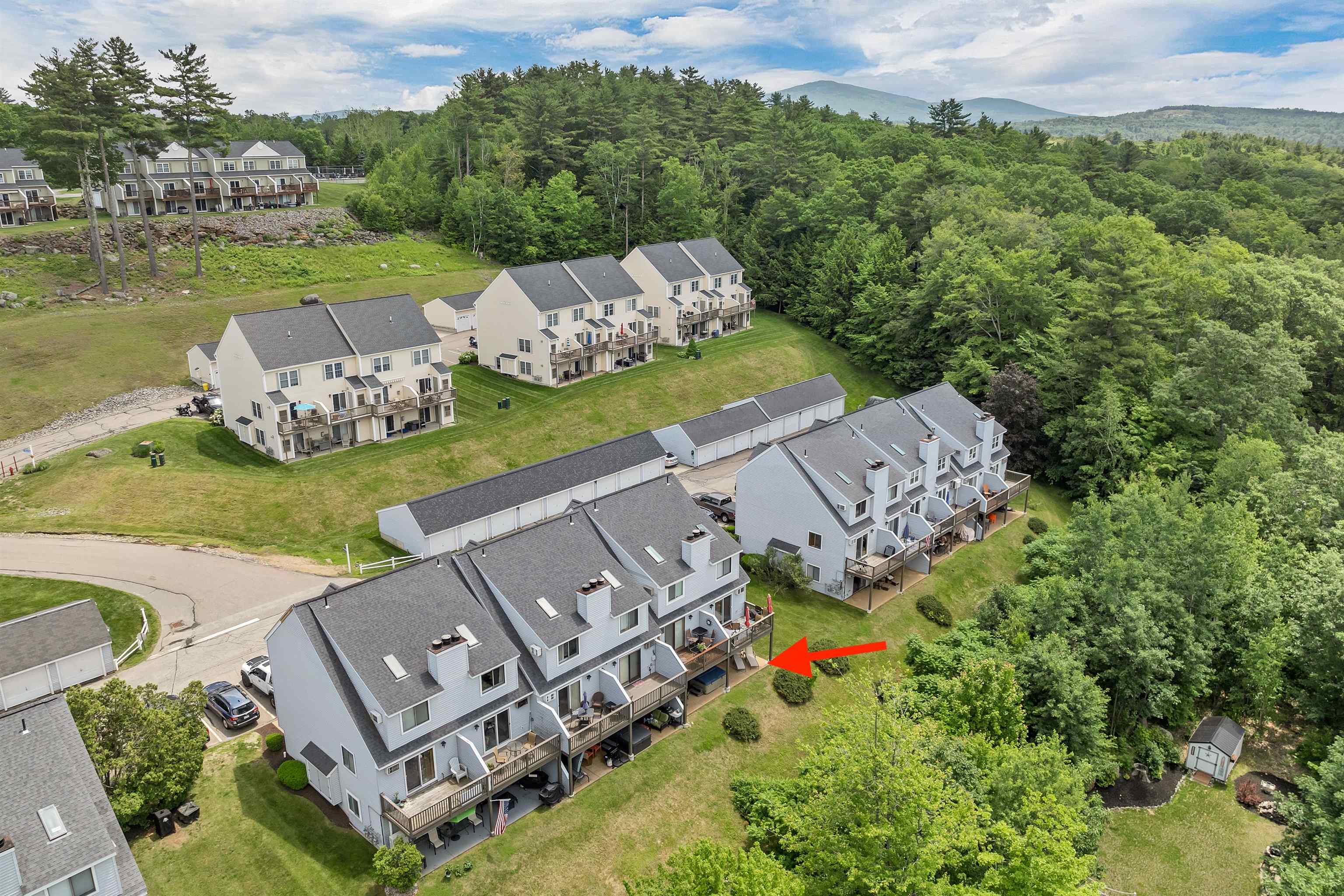 53 Evergreens Drive Unit: 3