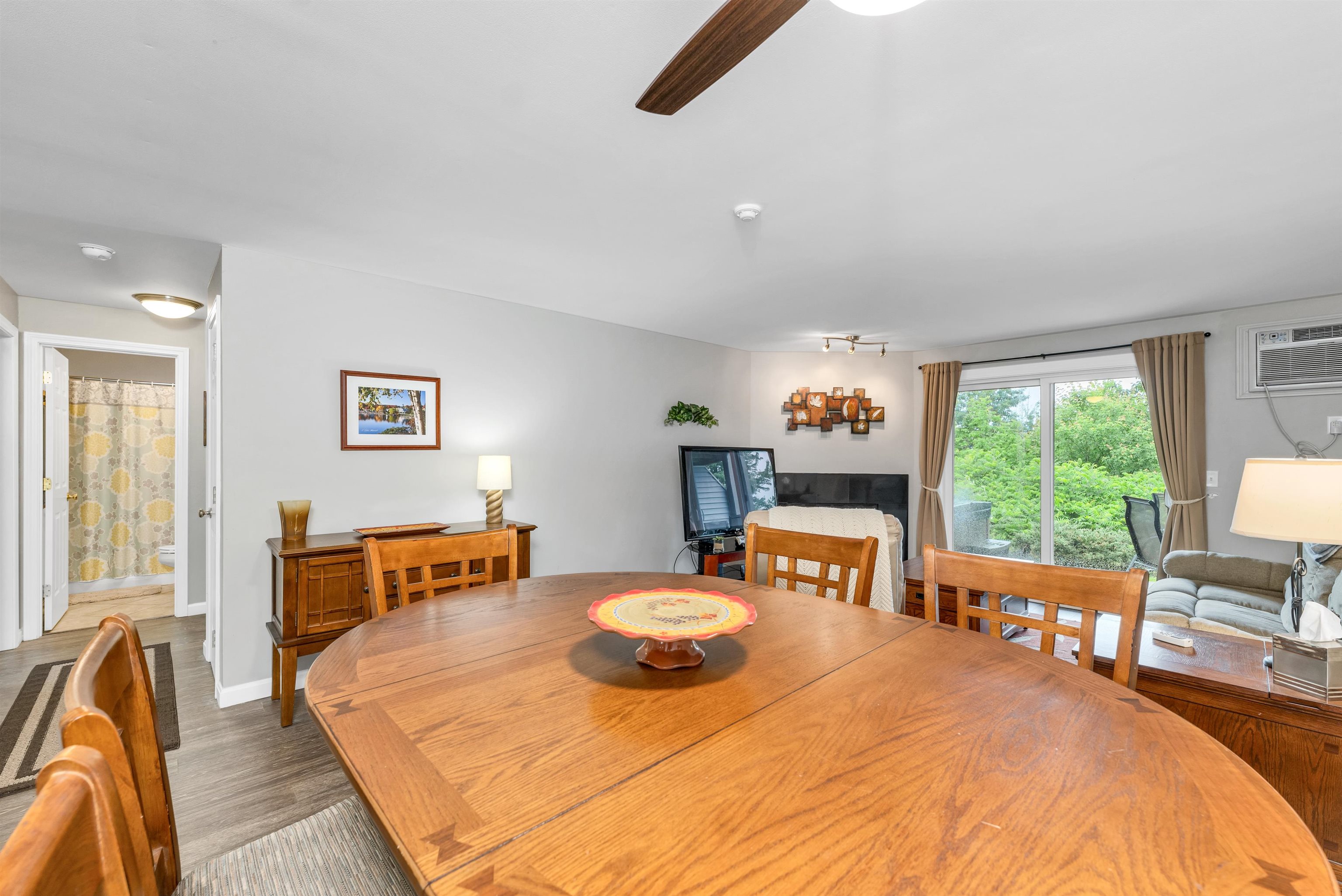 53 Evergreens Drive Unit: 3