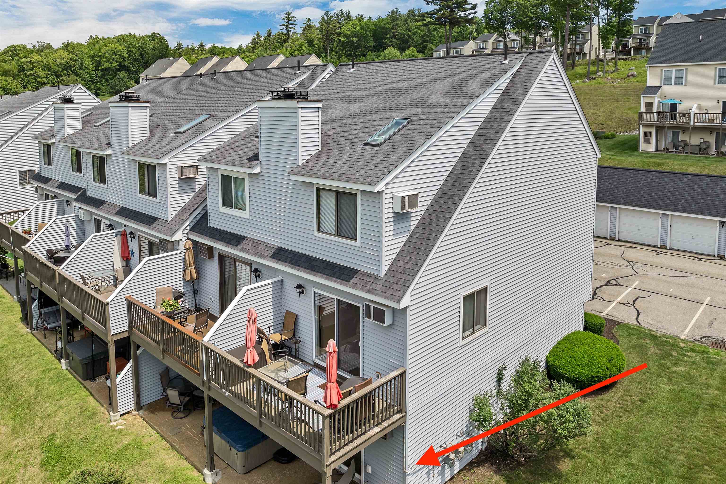 53 Evergreens Drive Unit: 3