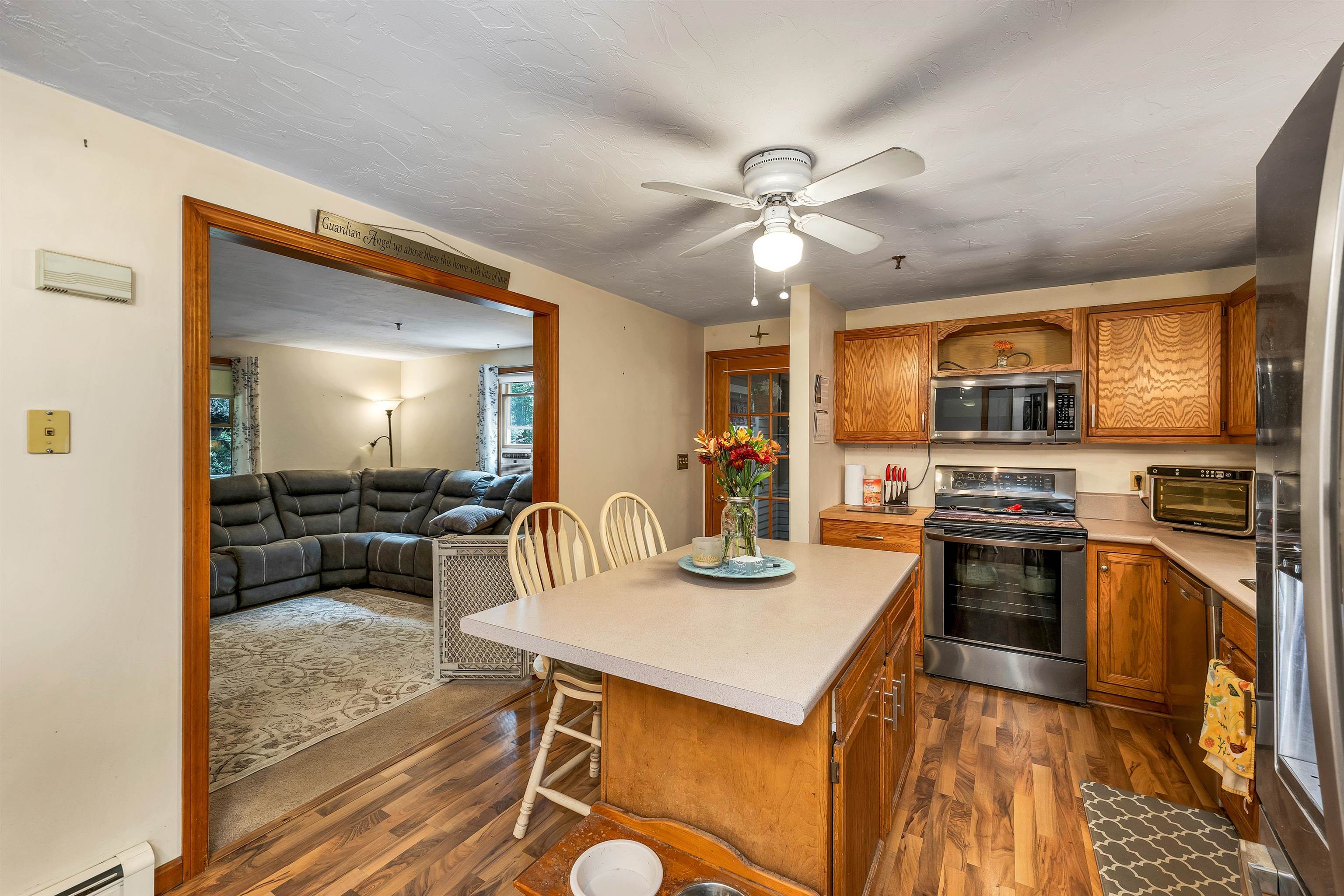 23 Canterbury Crossing