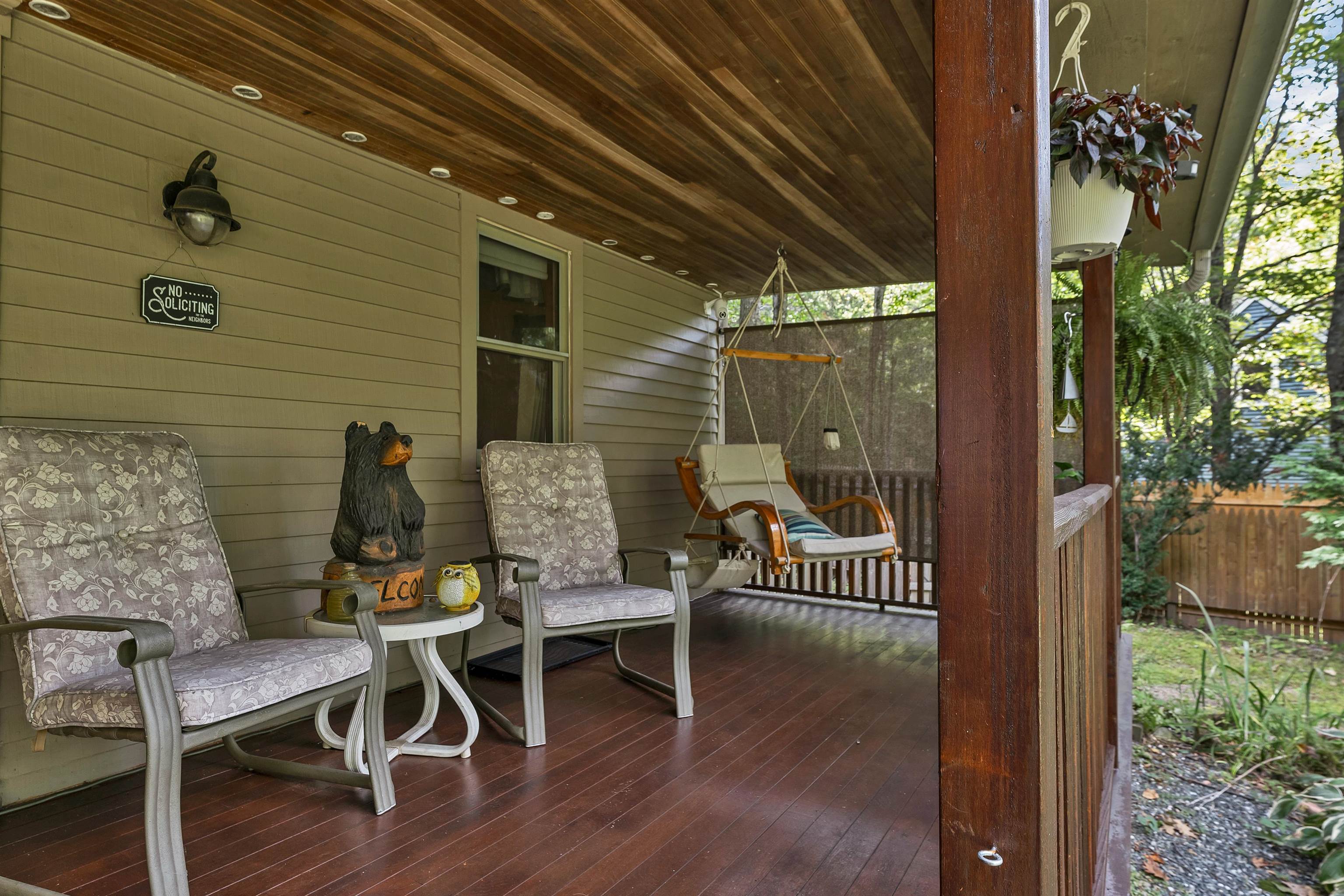 23 Canterbury Crossing